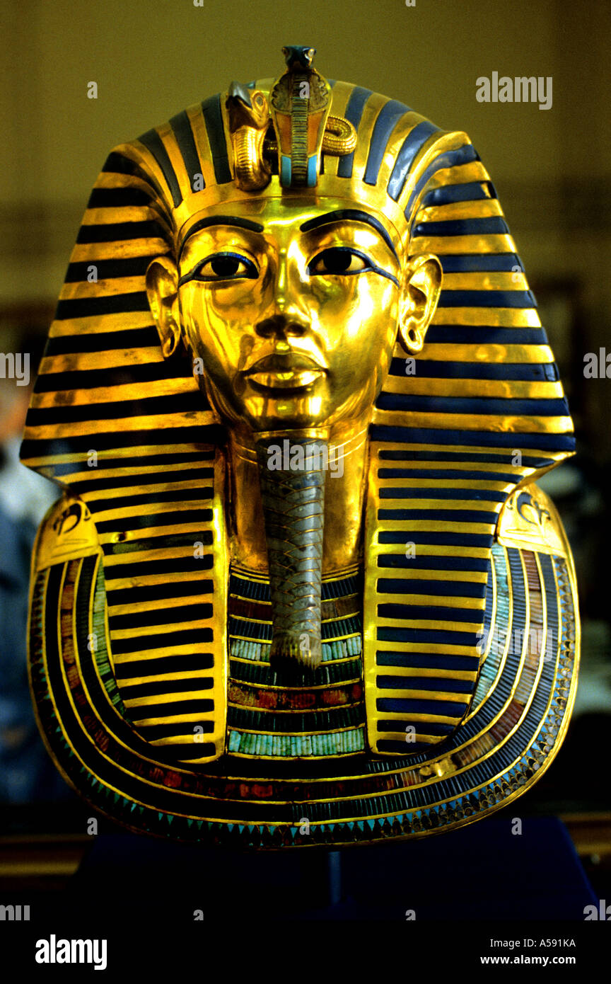 TUTANKHAMENS The golden funerary Tutankhamen Toetanchamon Gold mask of Tutankhamun  The golden funerary Egyptian Museum Cairo Stock Photo