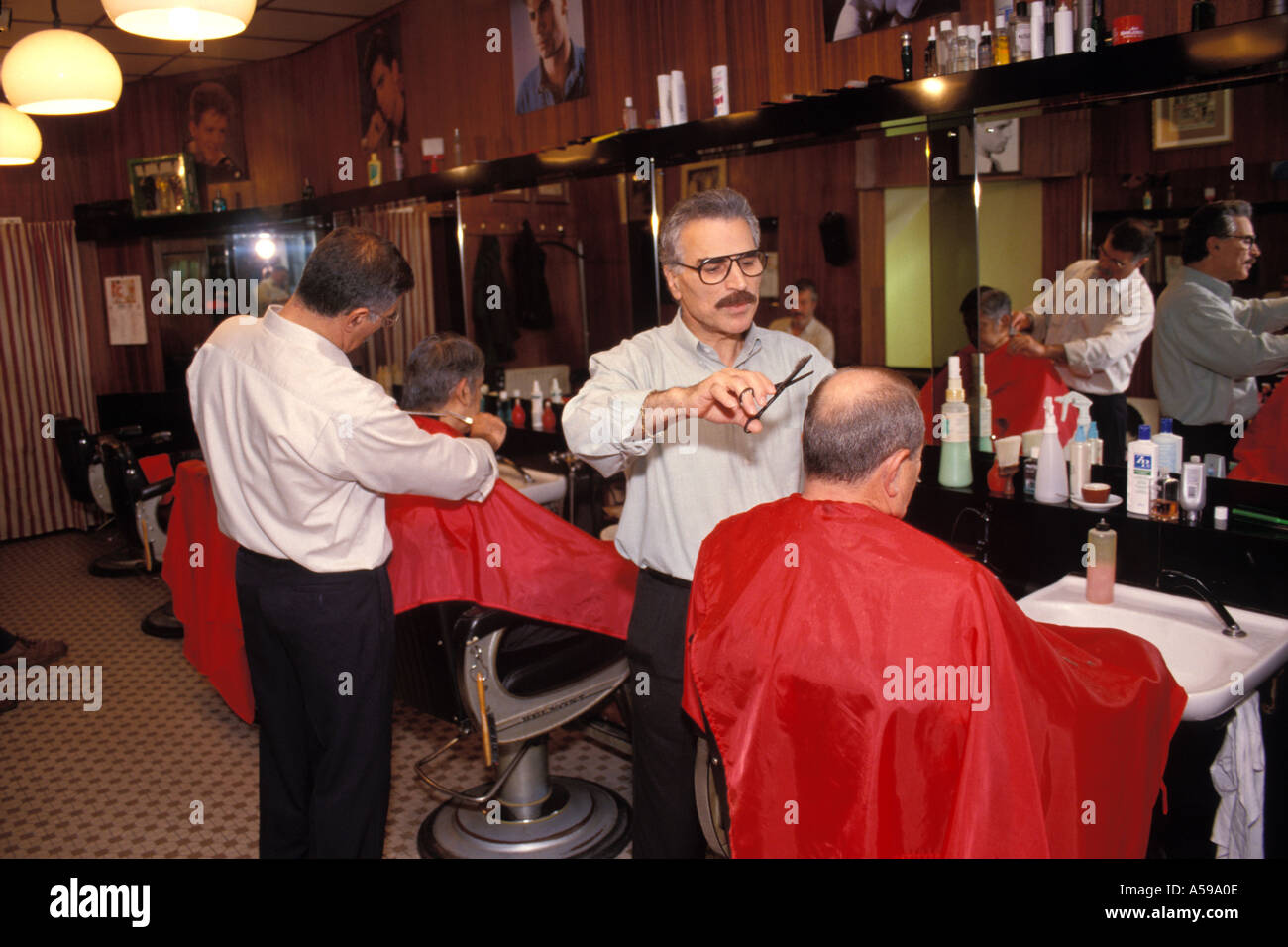 Gents hairdresser hires stock photography and images Alamy