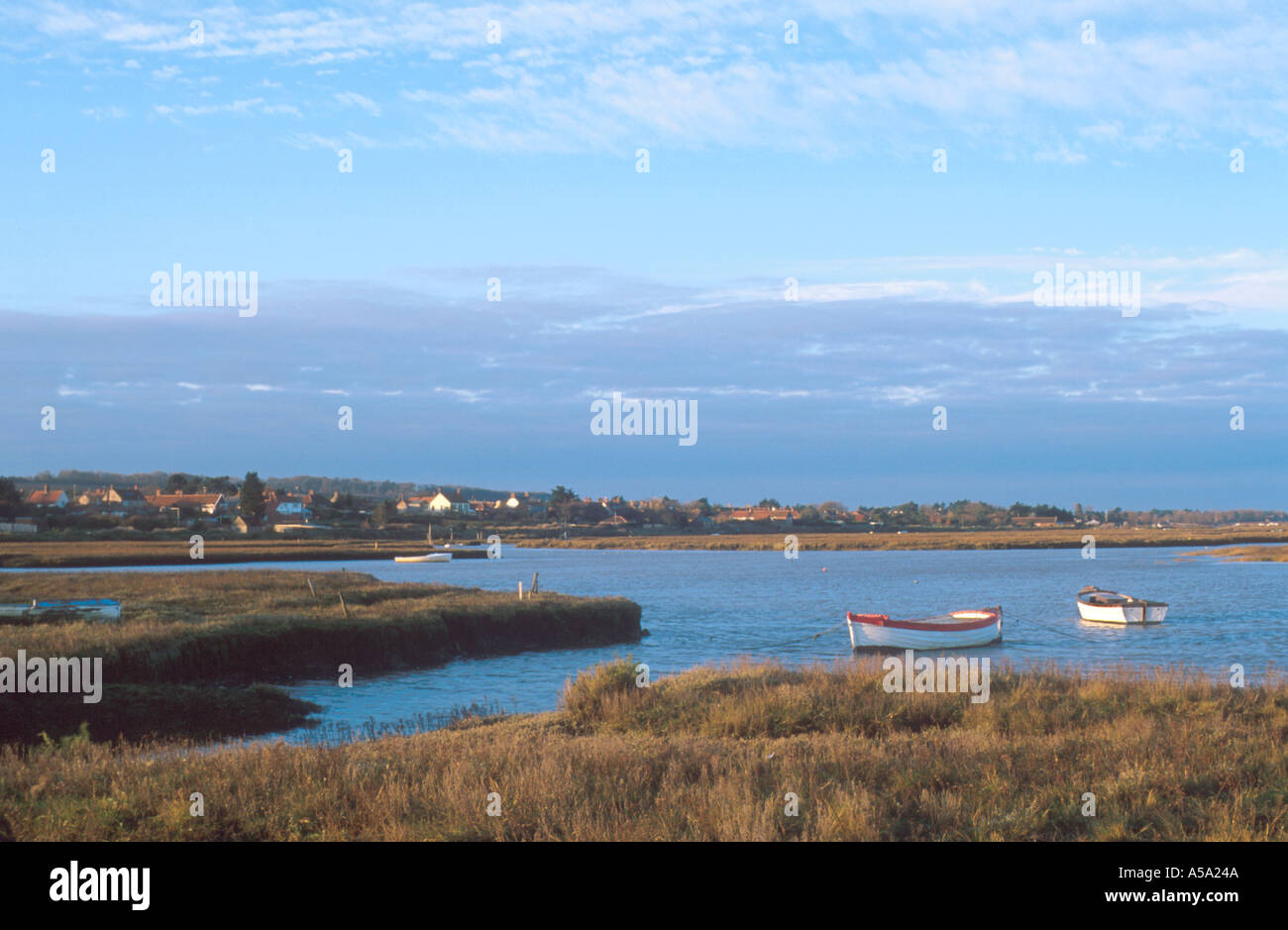 FILM LOCATION FOR JAMES BOND FILM ON SALT MARSH AND ESTUARY AT BURNHAM