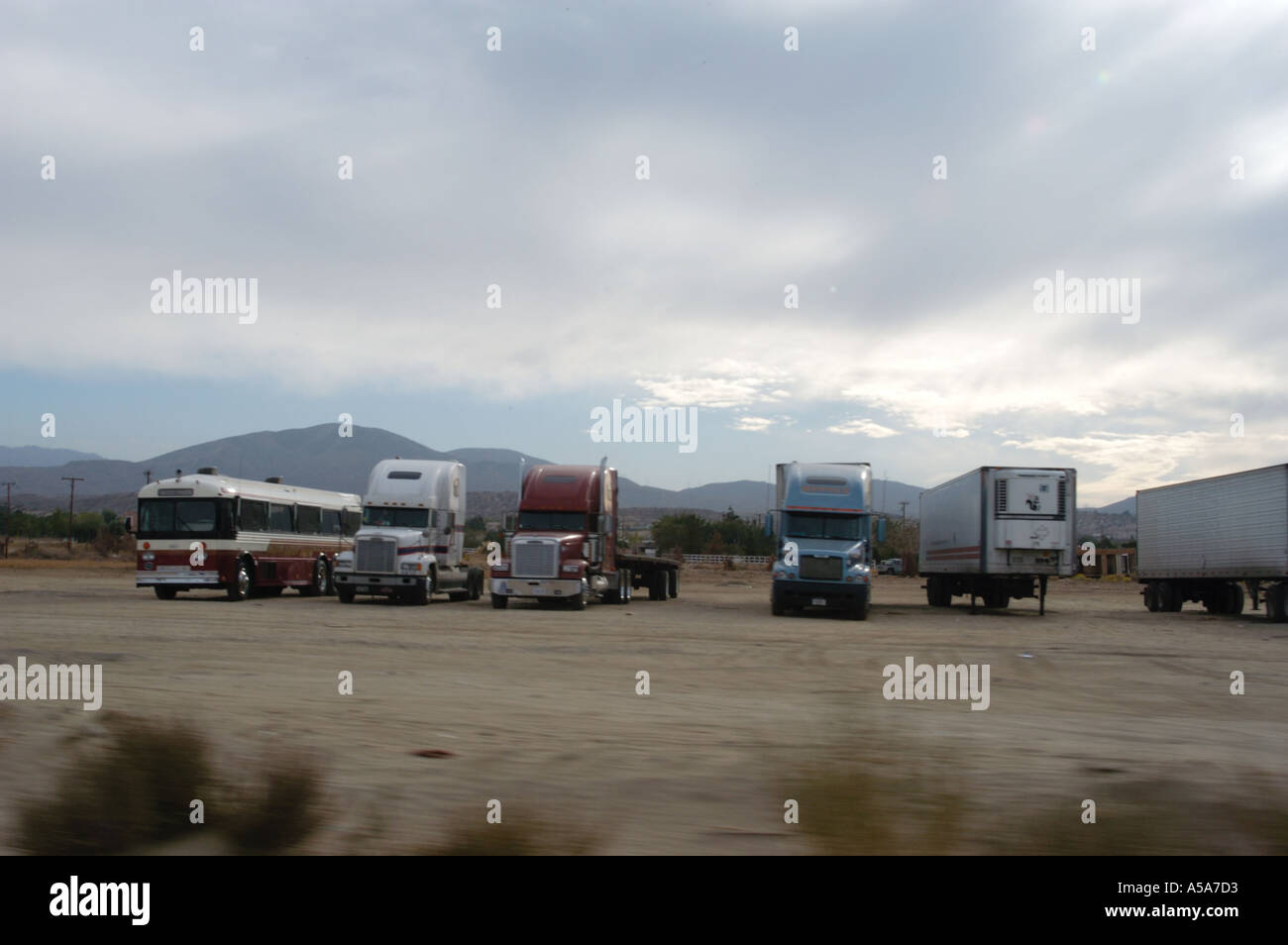 Truck stop in the Mojave Desert California Stock Photo Alamy