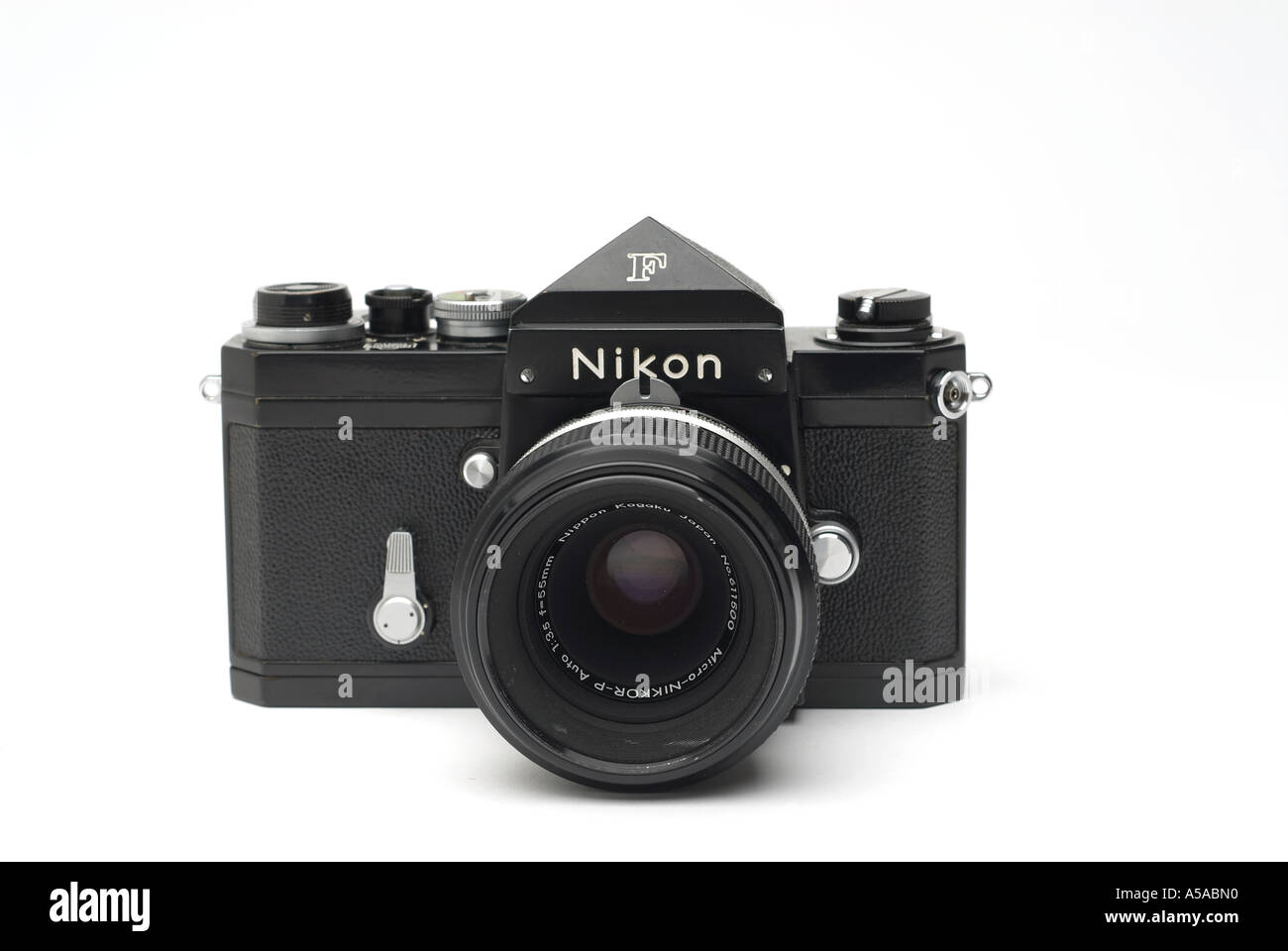 Nikon f 35mm film camera hires stock photography and images Alamy