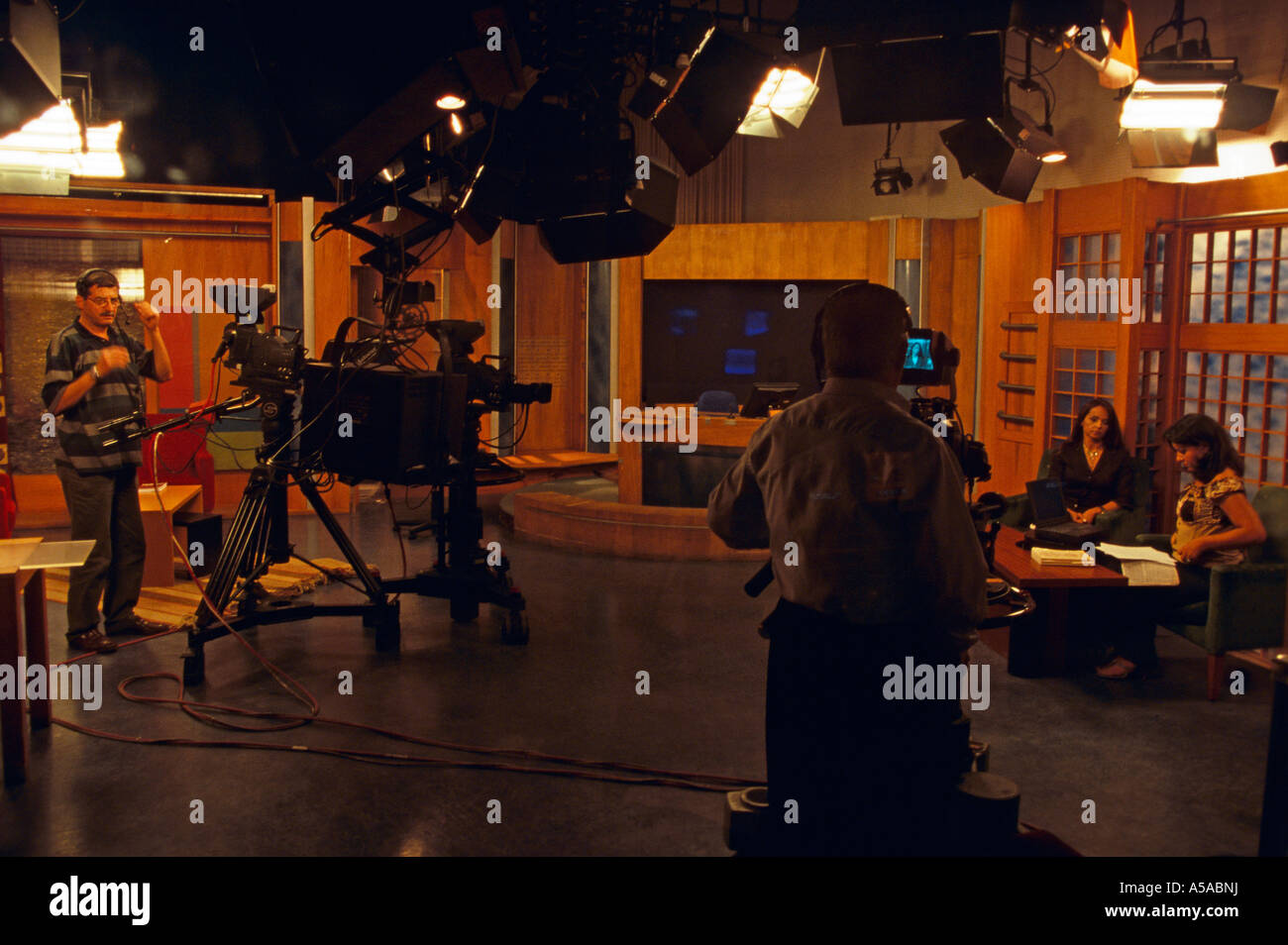 Television presenters studio hi-res stock photography and images - Alamy
