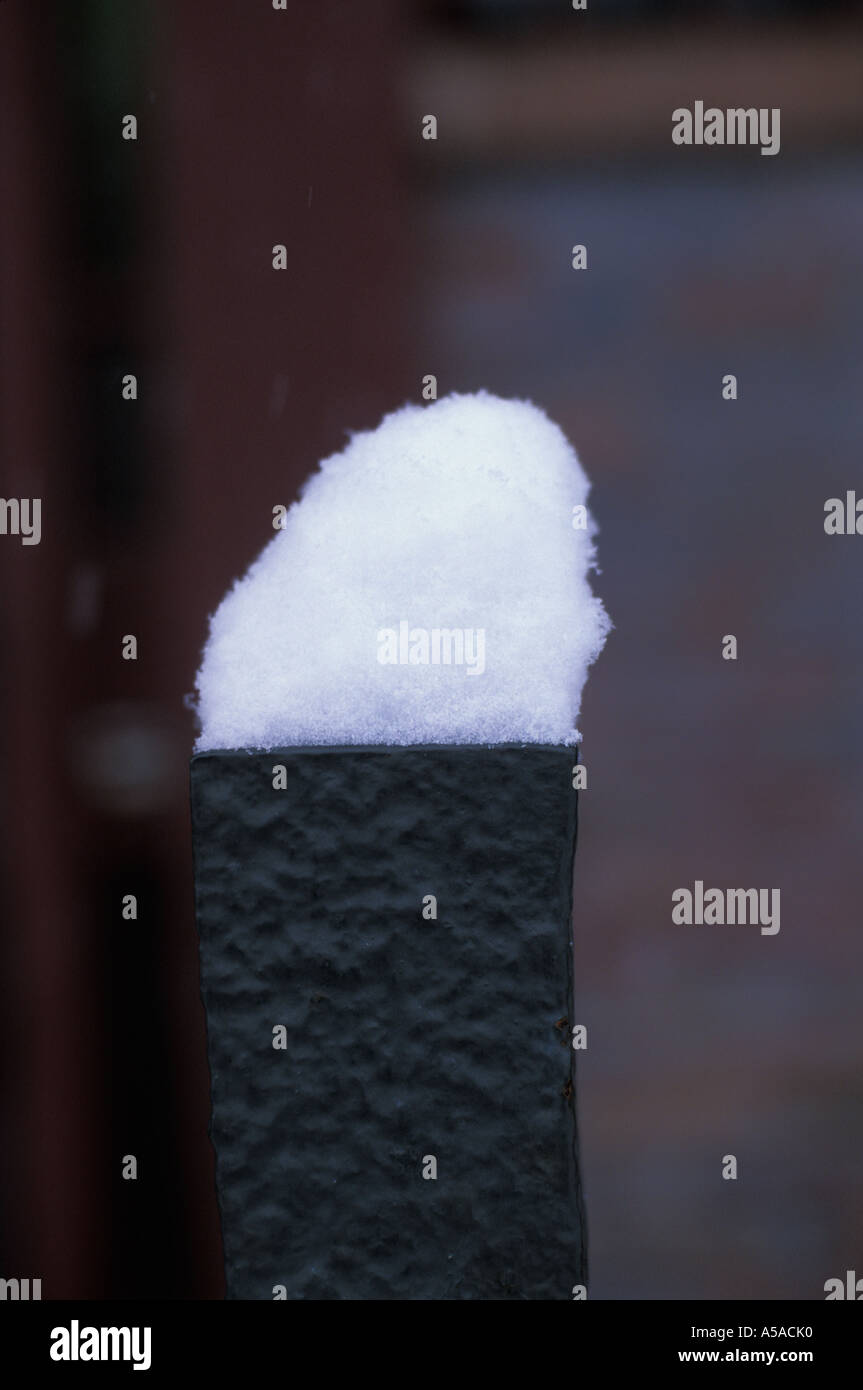 Snow on post, Brooklyn, NY Stock Photo - Alamy