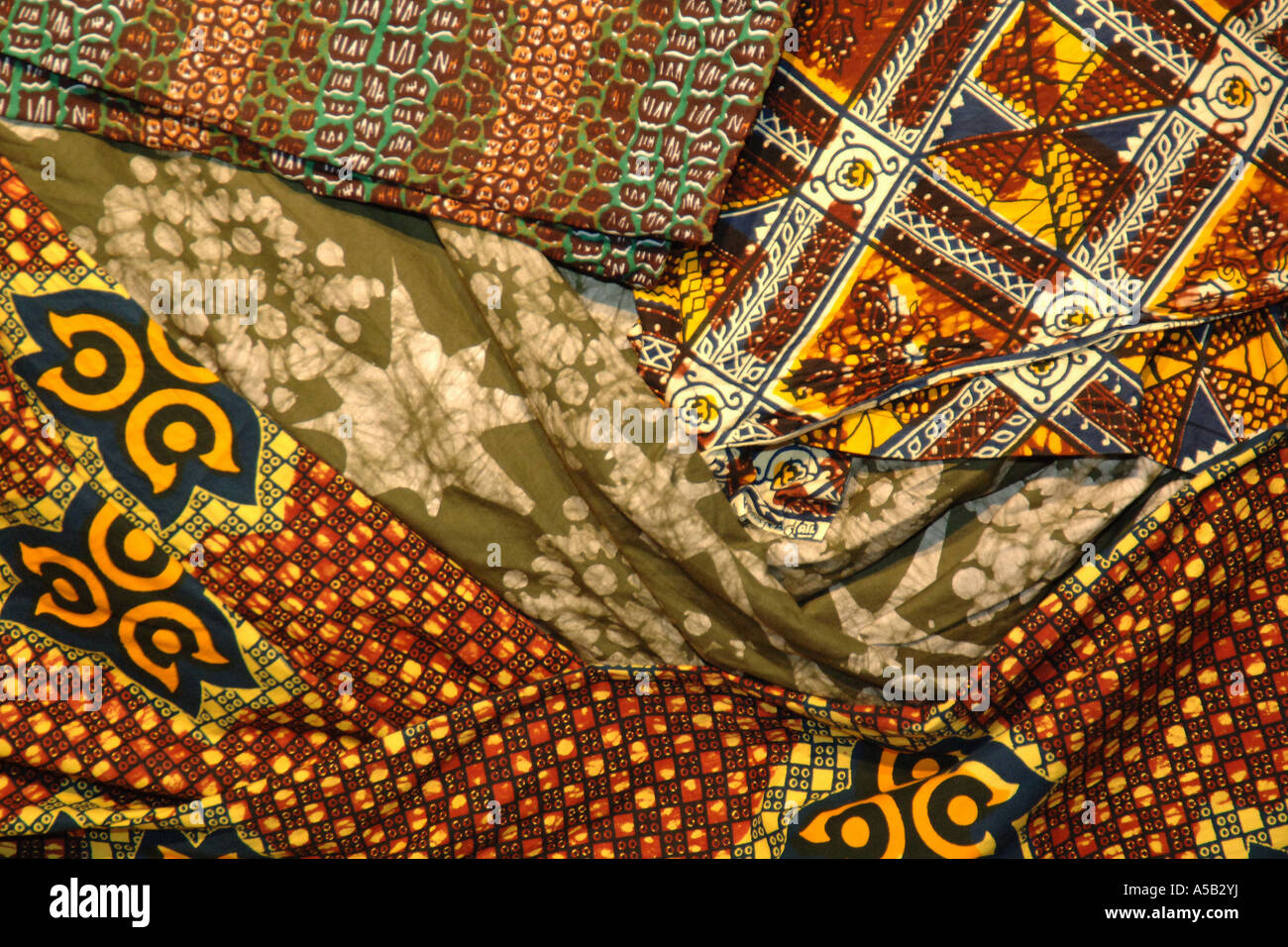 African fabric hi-res stock photography and images - Alamy