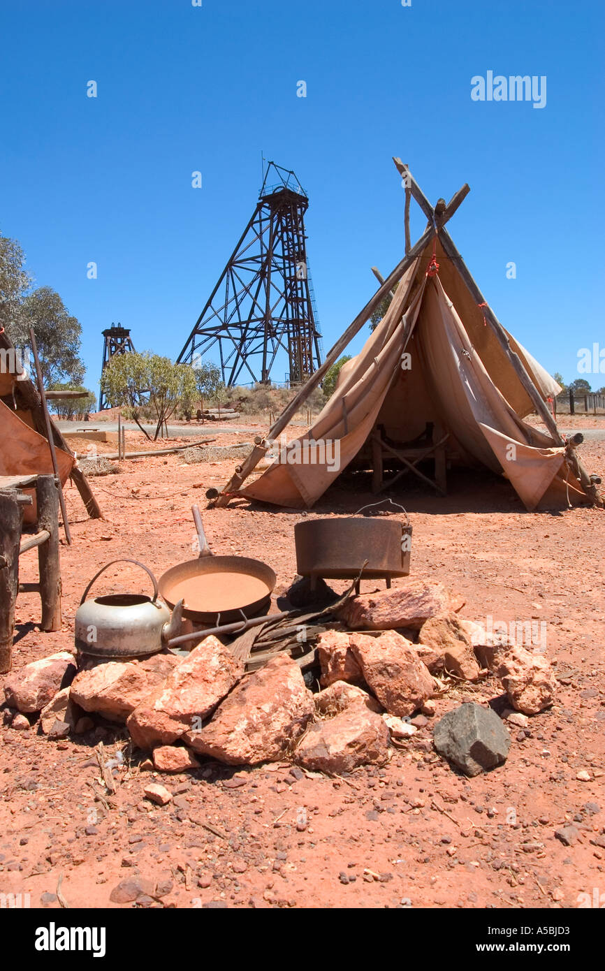 Gold rush tent hi-res stock photography and images - Alamy