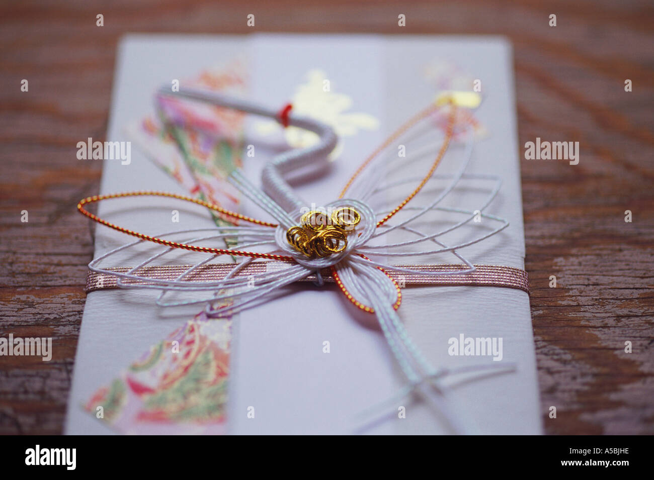 Japanese ceremonial paper cord close up Stock Photo Alamy