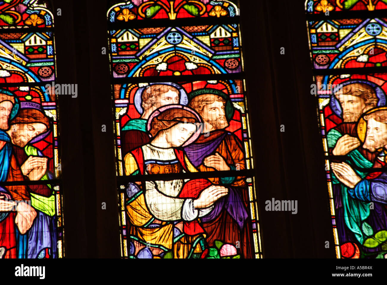 Stained glass window, Winchester Catherdral Stock Photo - Alamy