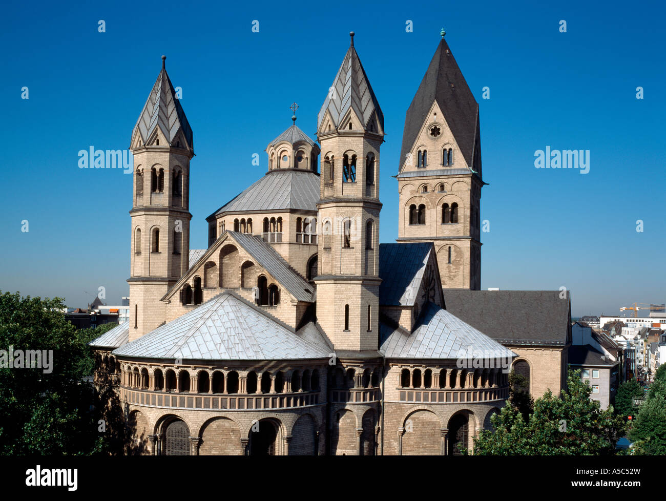 Köln, St. Aposteln, Blick von Nordosten Stock Photo