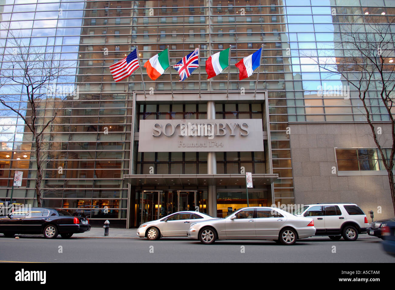 The Upper East Side auction house Sotheby s Stock Photo Alamy