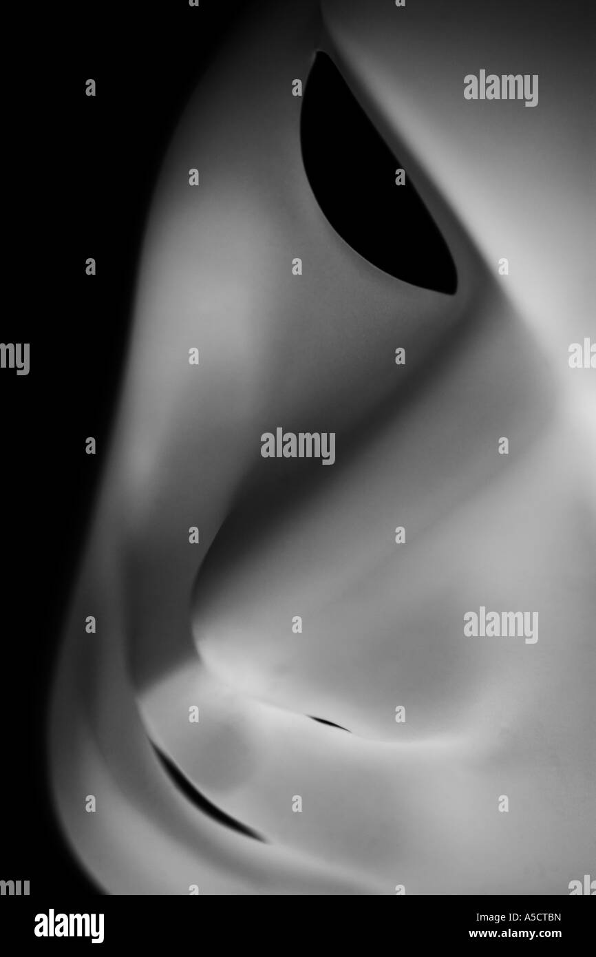 Man ghost costume hi-res stock photography and images - Alamy