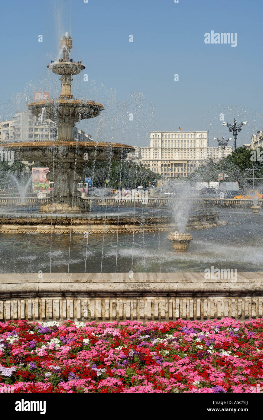 ROMANIA BUCHAREST. Union Square, Piata Unirii, and the Palace of the Parliament, Palatul Poporului in the bg Stock Photo