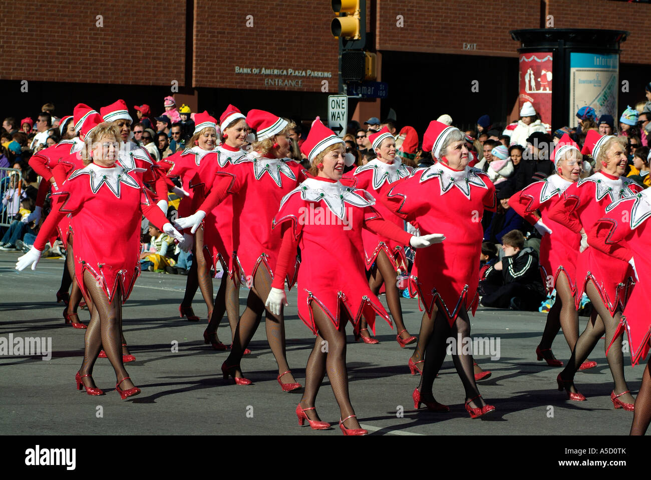 Holly Spring Christmas Parade 2022 Band Of Majorettes Marching During A Christmas Parade Stock Photo - Alamy