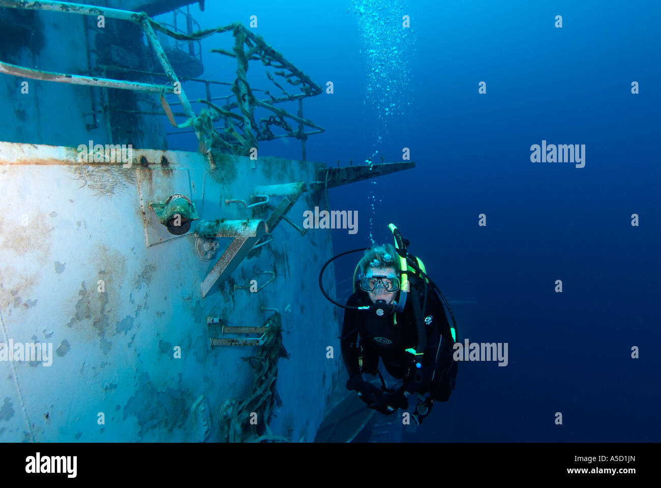 Oriskany underwater hi-res stock photography and images - Alamy