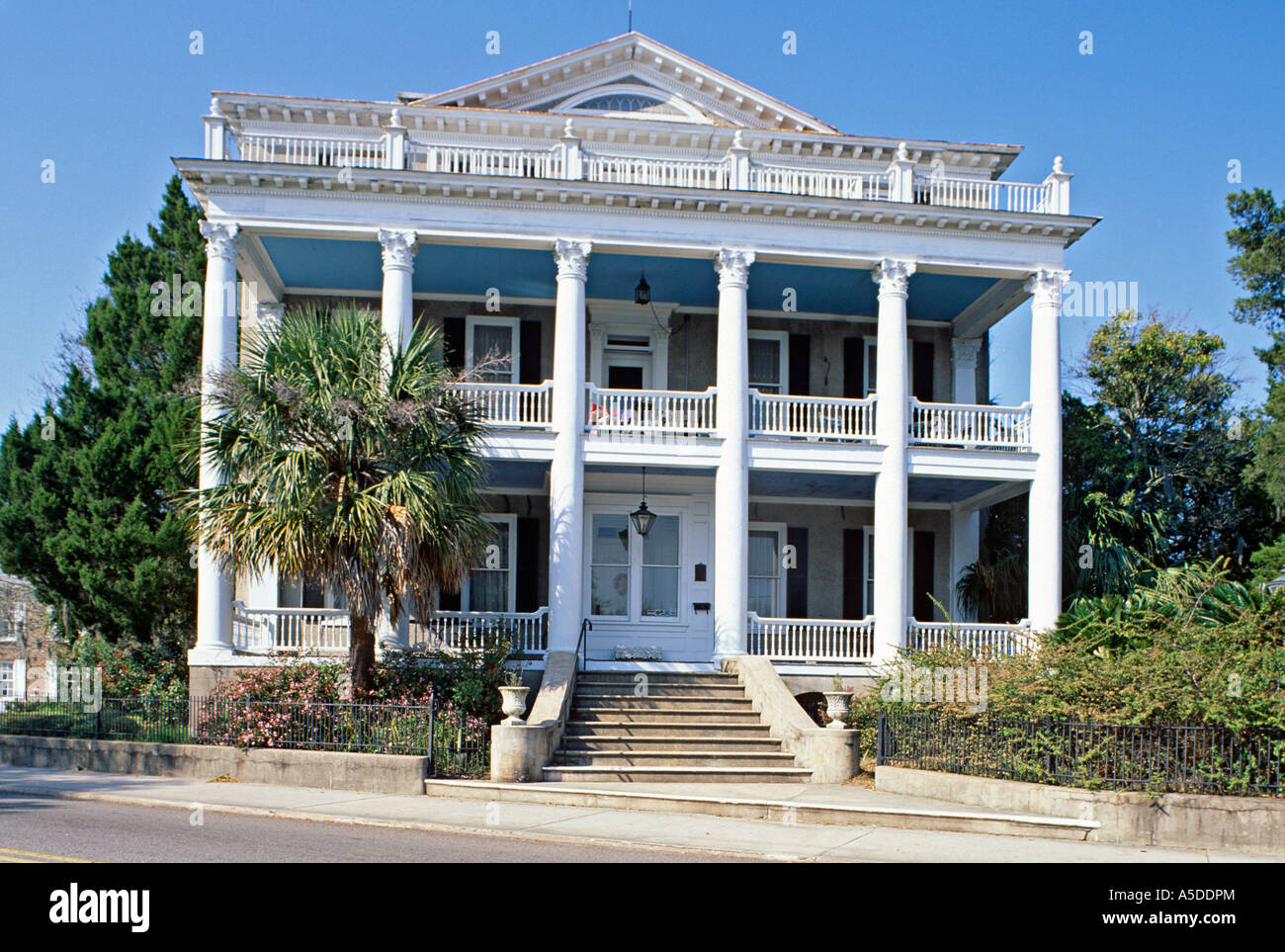 Antebellum home in Beaufort South Carolina USA Stock Photo Alamy