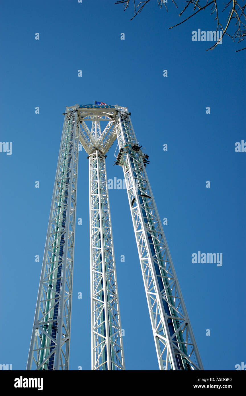 Supreme Scream tower at Knott's Berry Farm theme park CALIFORNIA Stock Photo