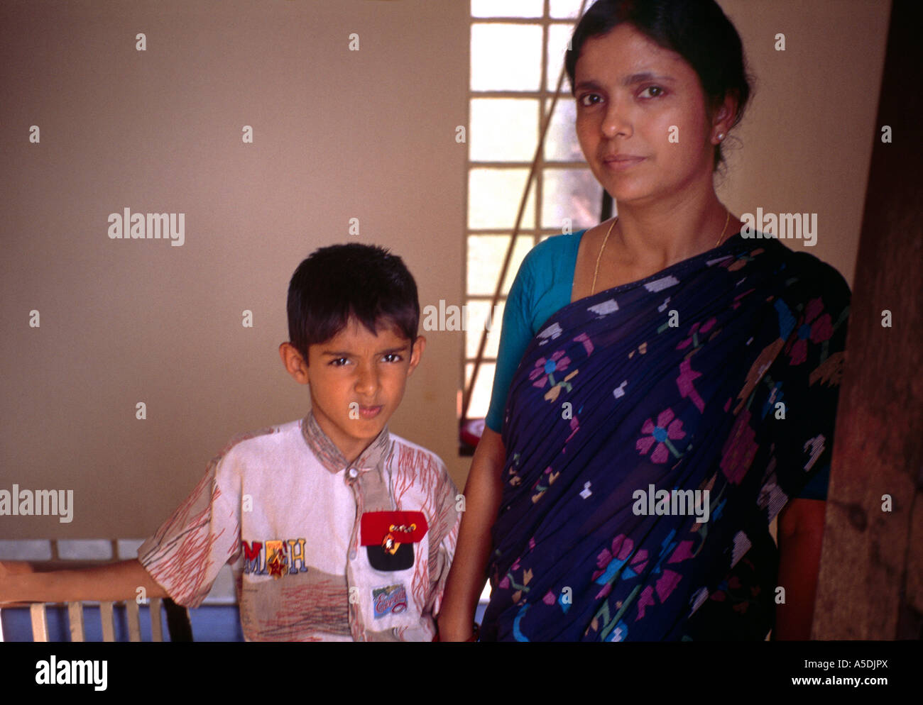 The high caste hindu woman hi-res stock photography and images - Alamy
