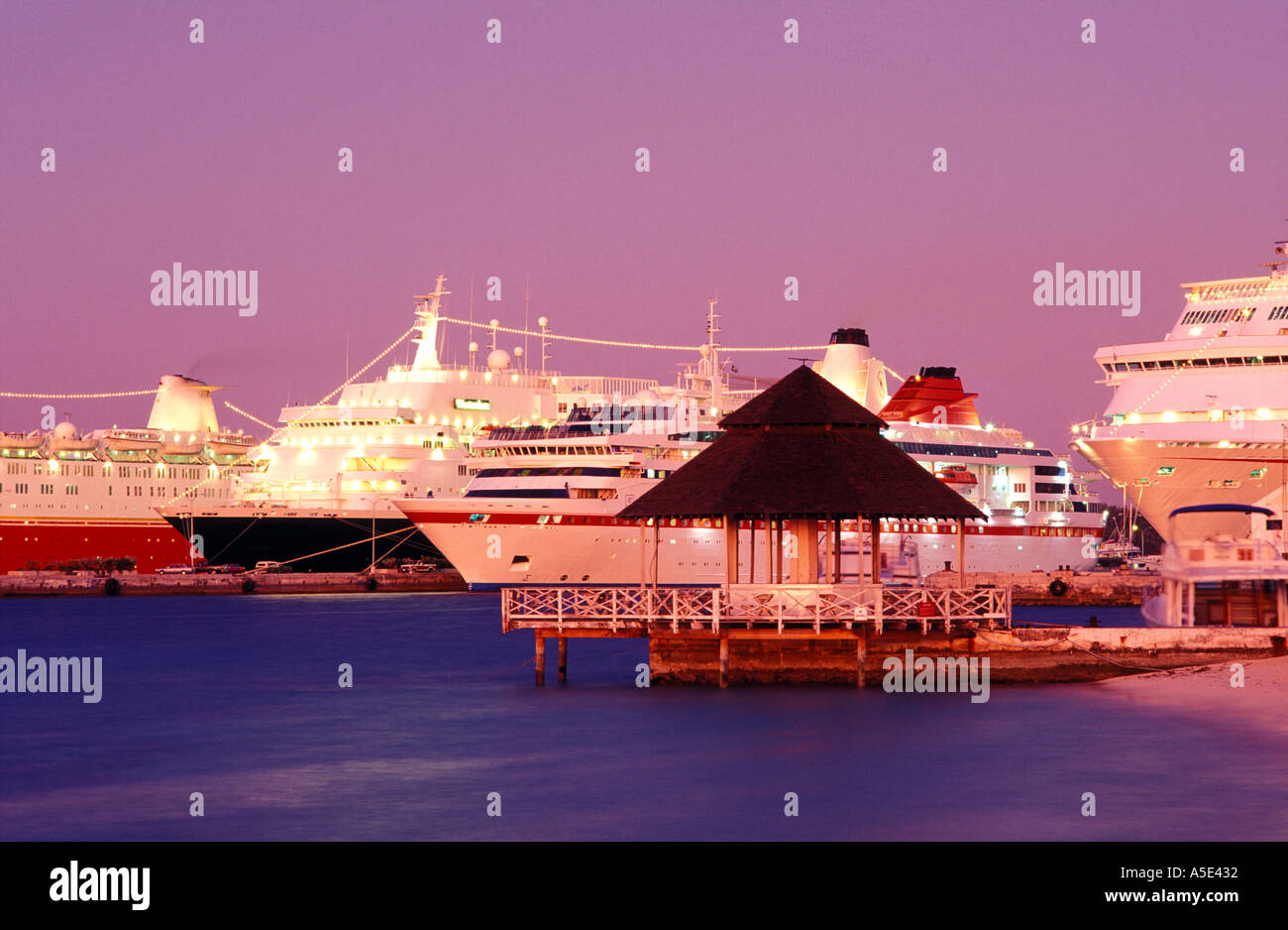 Bahamas Nassau cruise ships in port at dusk Stock Photo - Alamy