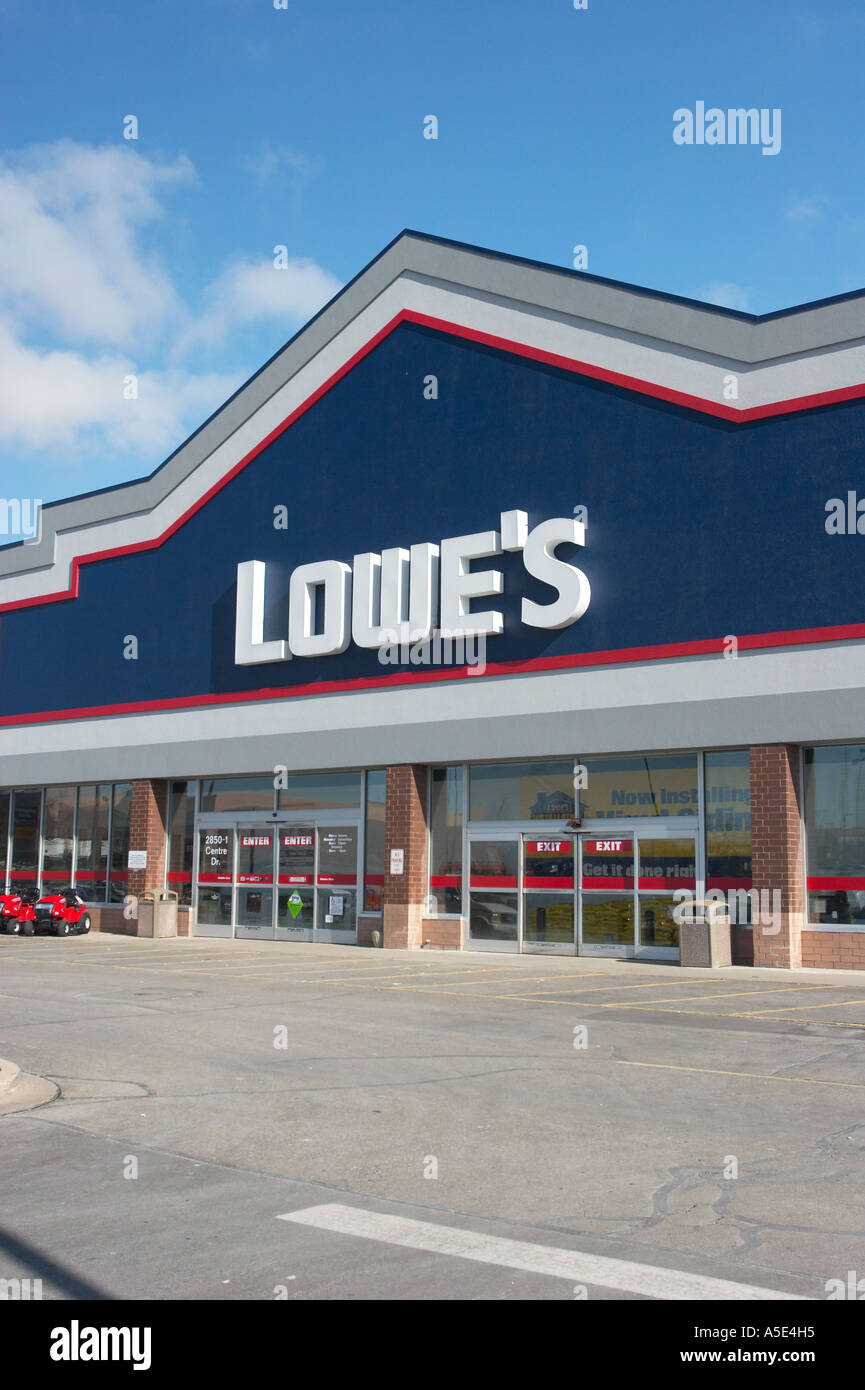 The front of a Lowe's home improvement store. Stock Photo