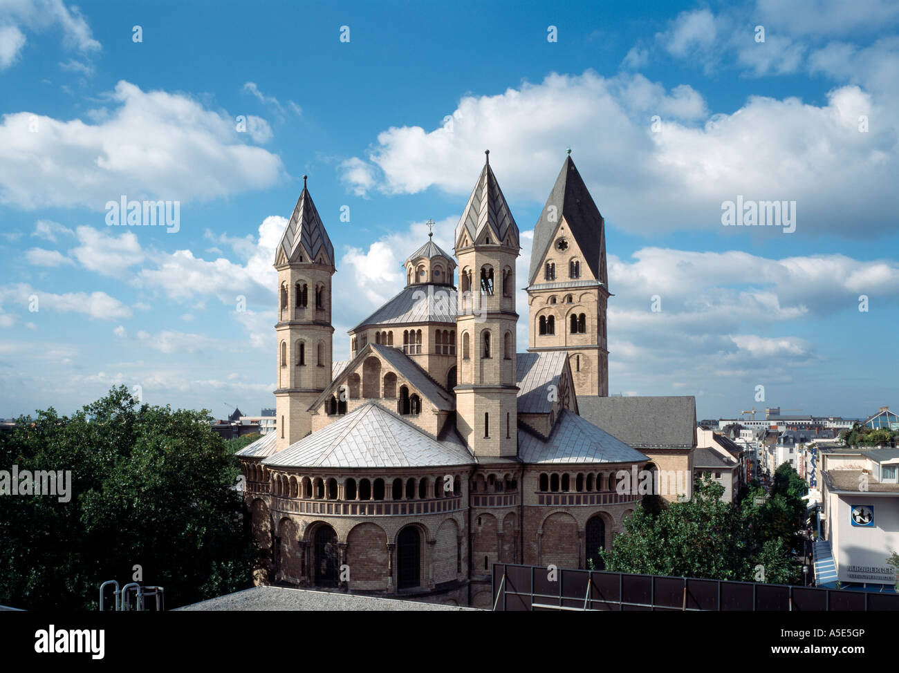 Köln, St. Aposteln, Blick von Osten Stock Photo