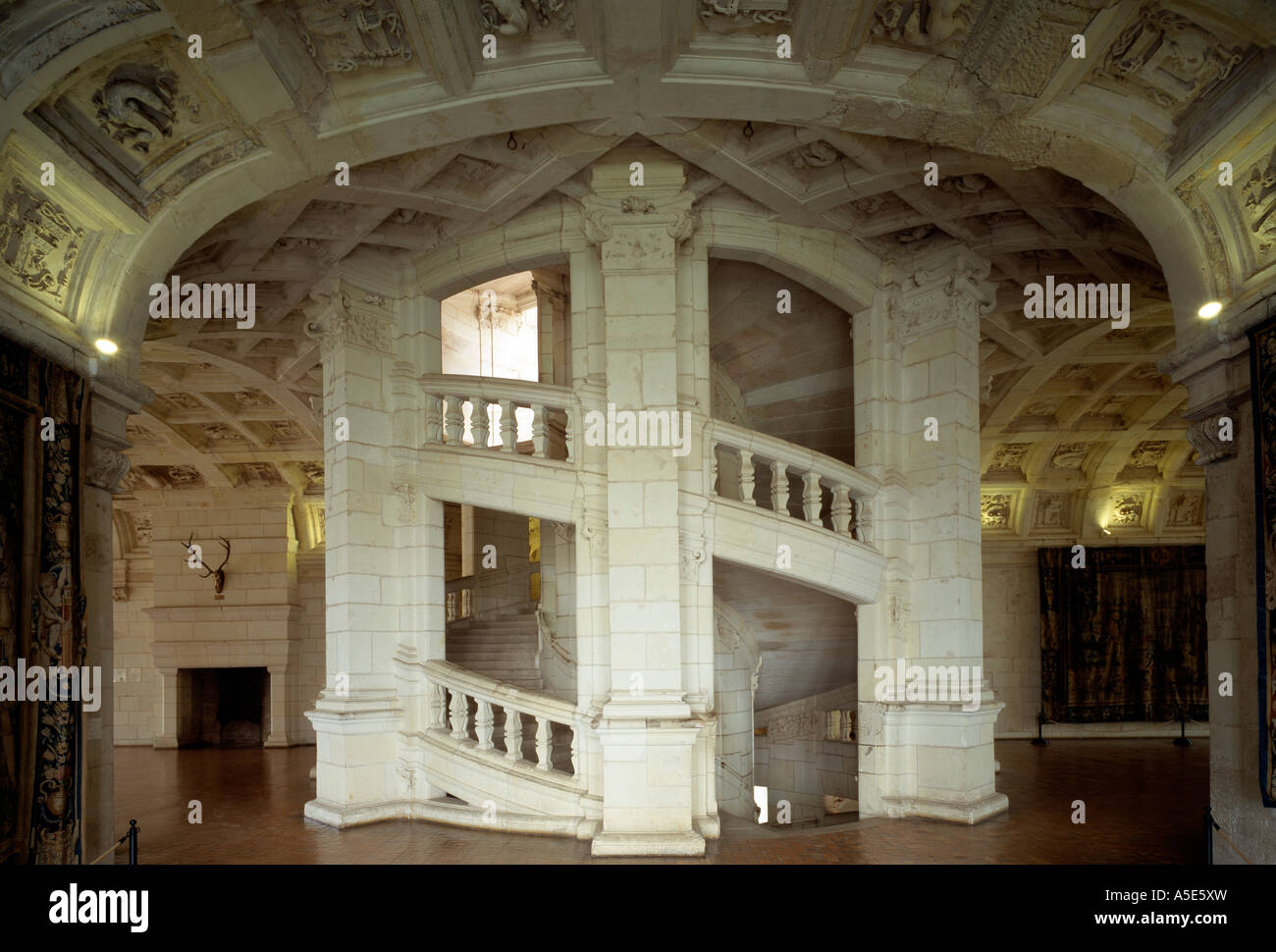 Chambord, Schloß, Zentrale Wendeltreppe Stock Photo