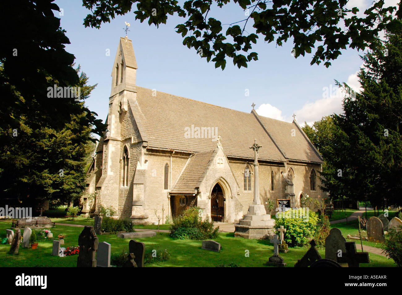 Holy Trinity Church, Headington, Oxford UK Stock Photo Alamy