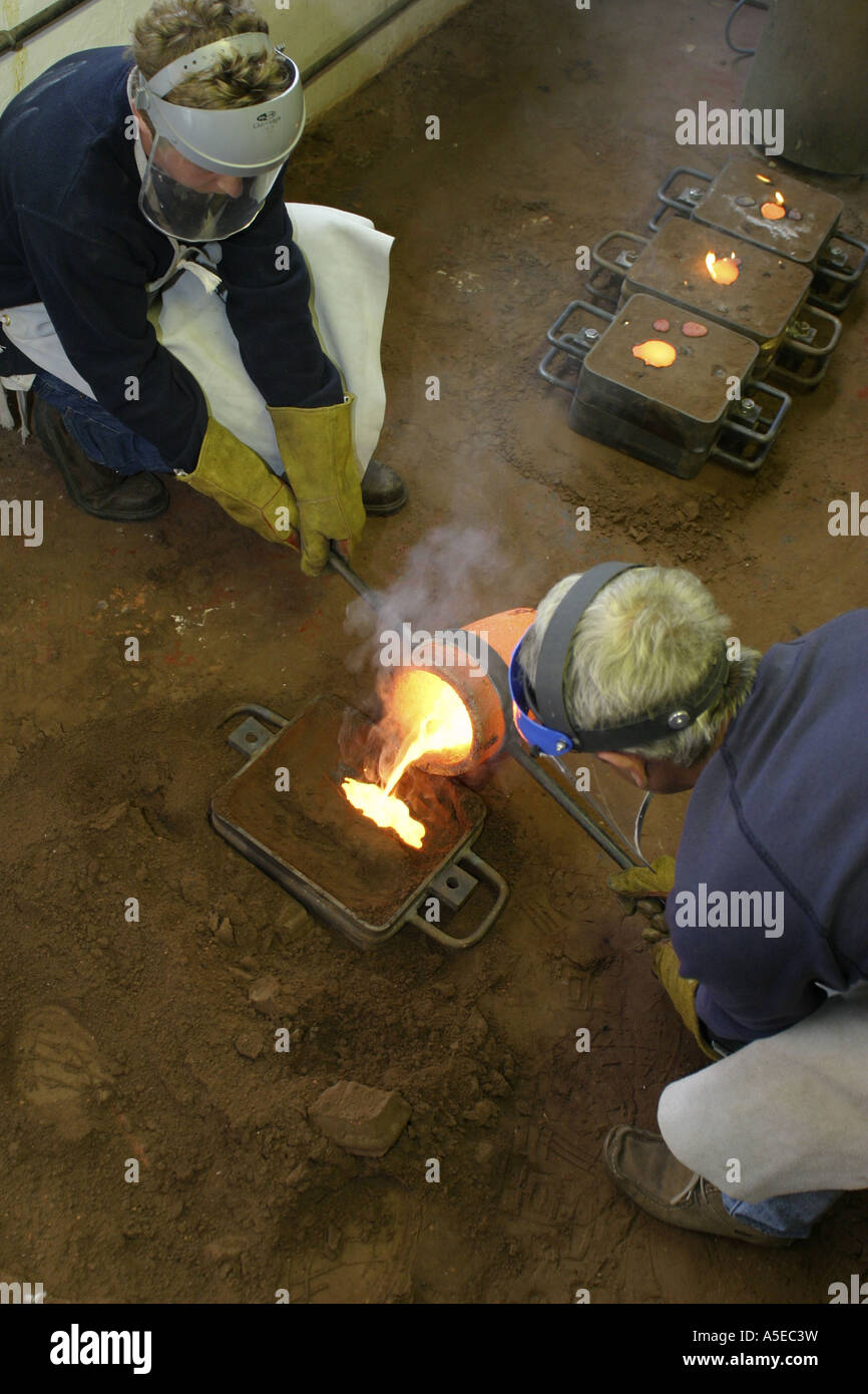 Bronze, casting, crucible Stock Photo Alamy