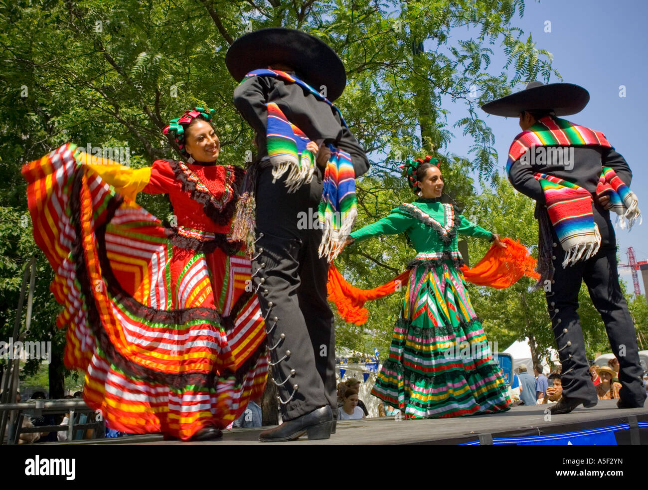 Traditional parades hi-res stock photography and images - Alamy