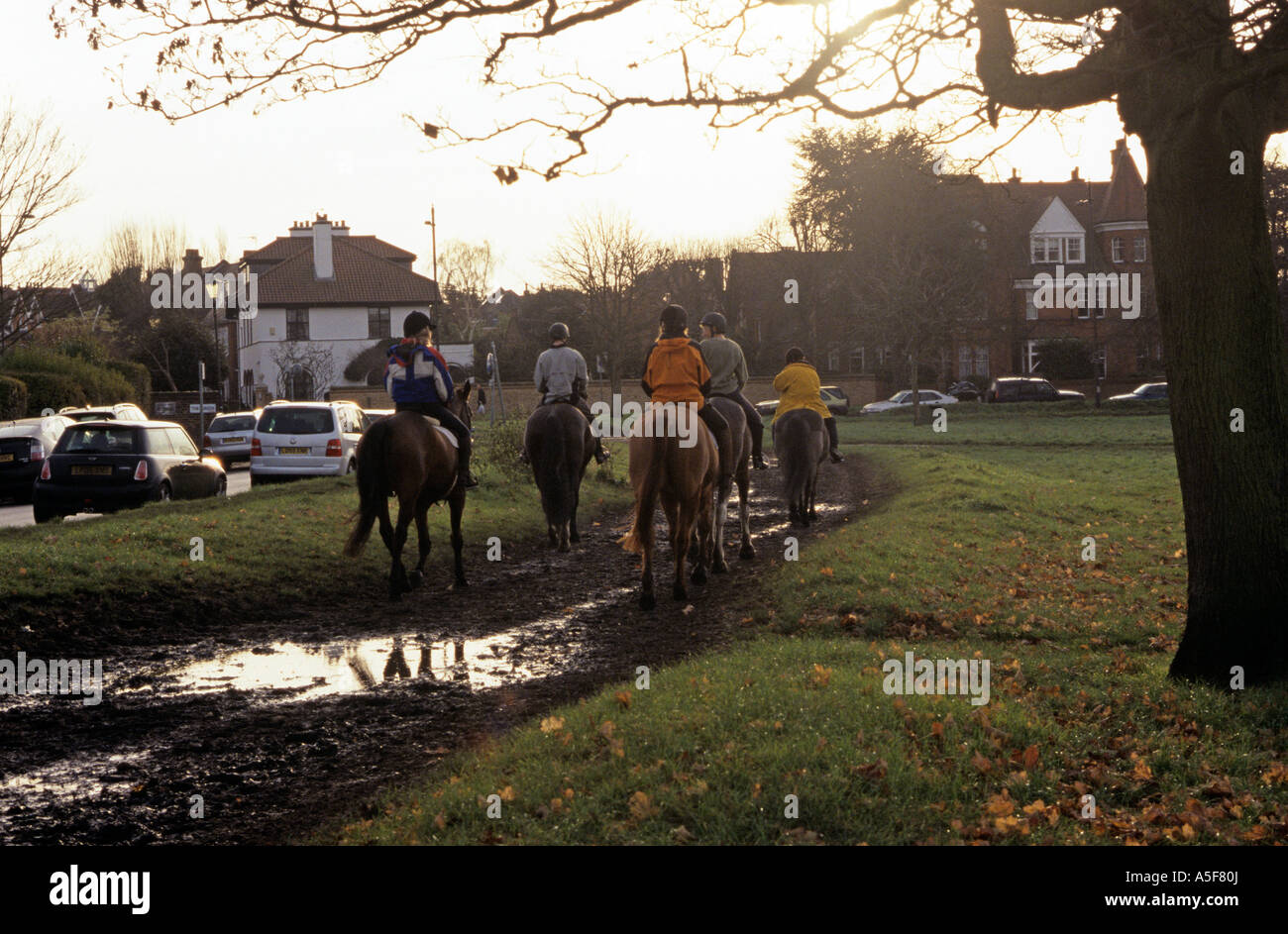 Wimbledon horse riding hires stock photography and images Alamy