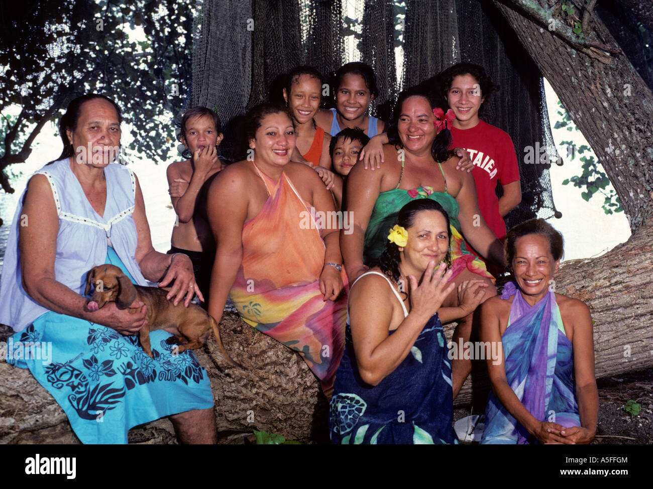 Tahiti women dating