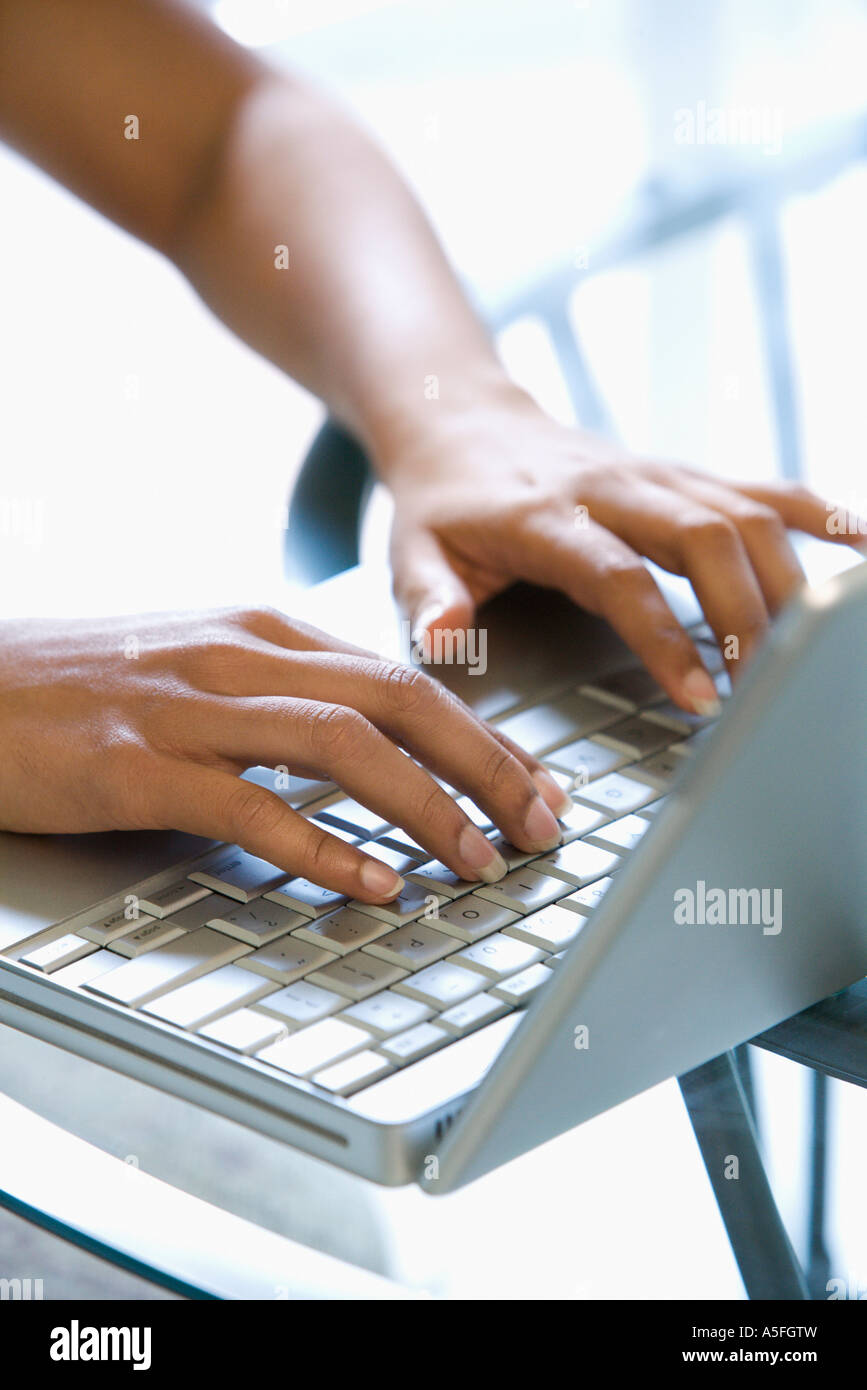 Indian Using Keyboard Typing asian womans hands hi-res stock photography and images - Alamy