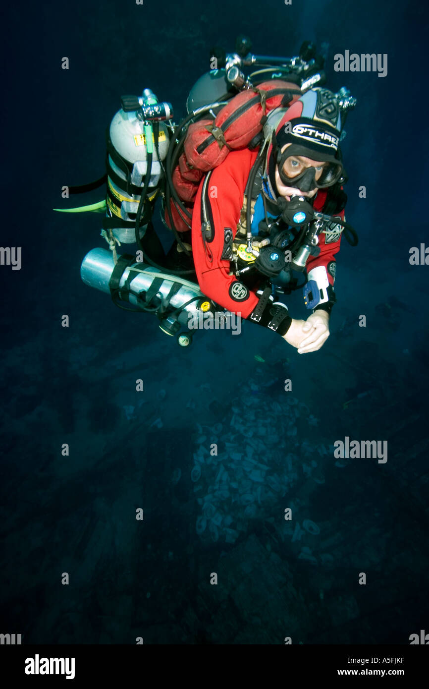 Leigh Cunningham In Preparation For The World Record Deepest Wreck Dive leigh-cunningham-in-preparation-for-the-world-record-deepest-wreck-dive
