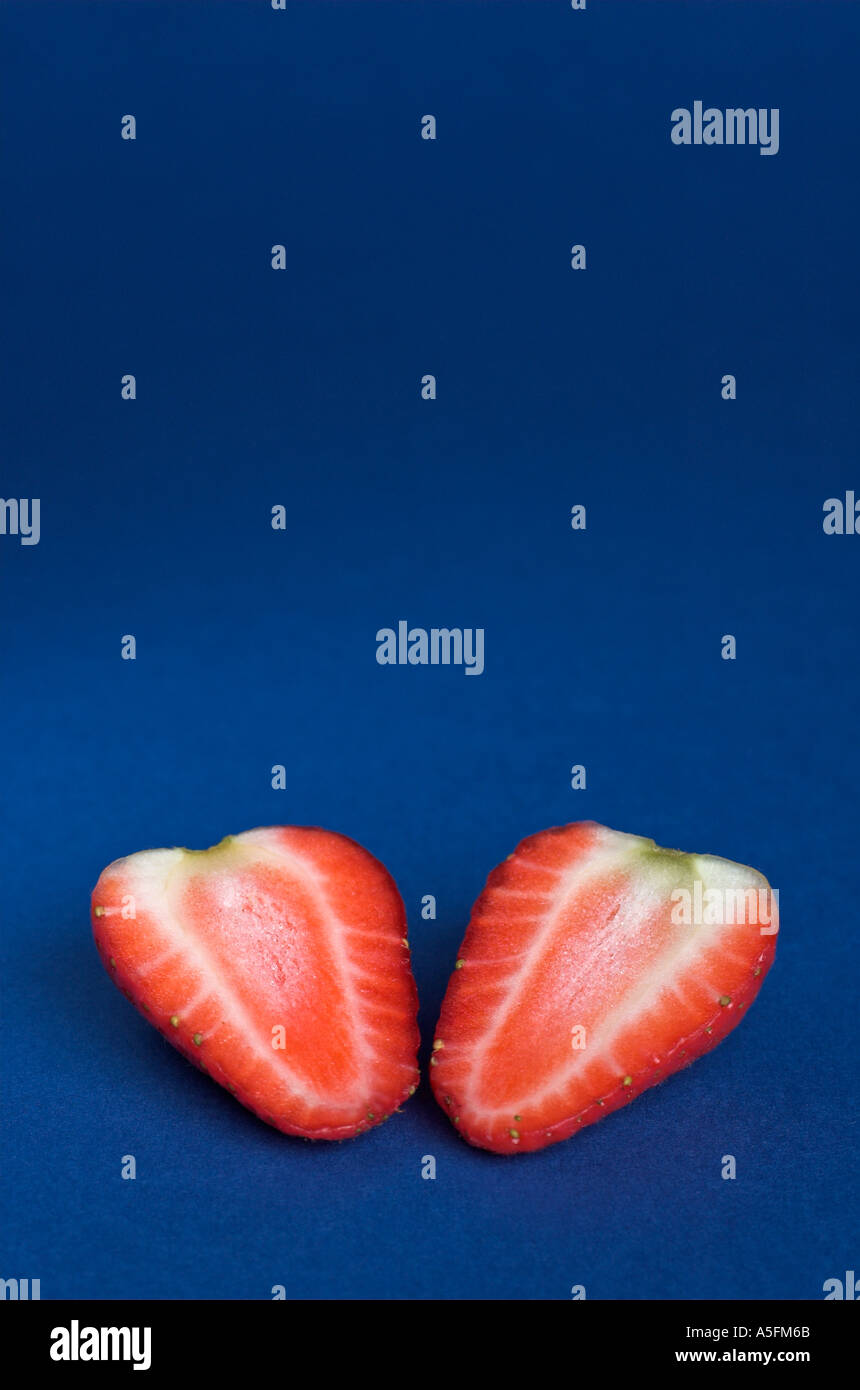 Slices of strawberry Cut Out Stock Images & Pictures - Alamy