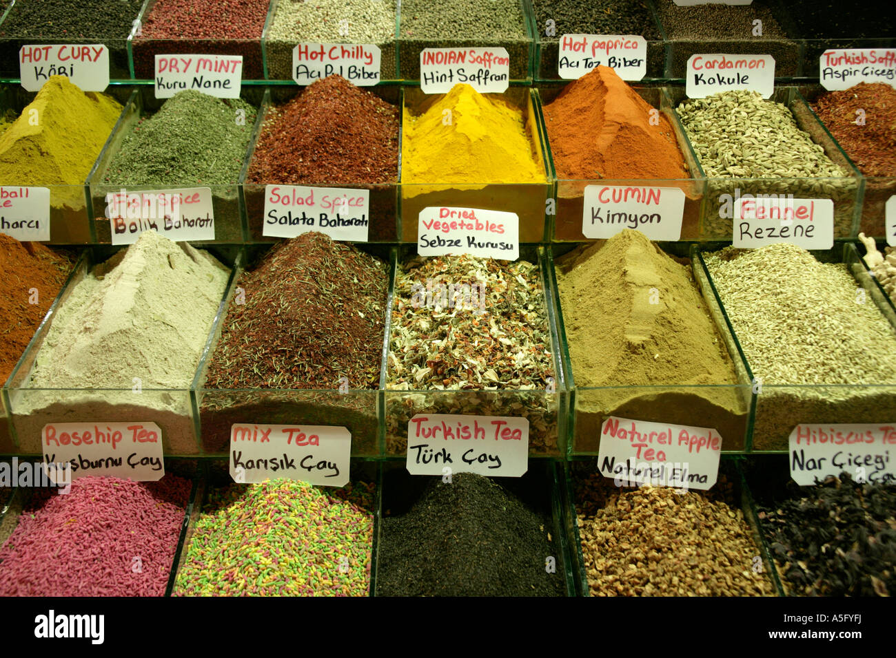 SPICES FOR SALE IN THE EGYPTIAN SPICE BAZAAR, ISTANBUL, TURKEY Stock Photo