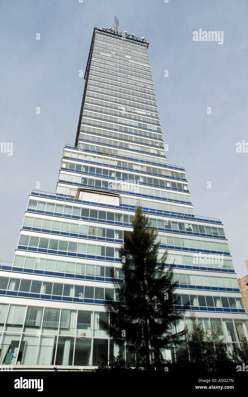 Torre latinoamericana mexico df hi-res stock photography and images - Alamy