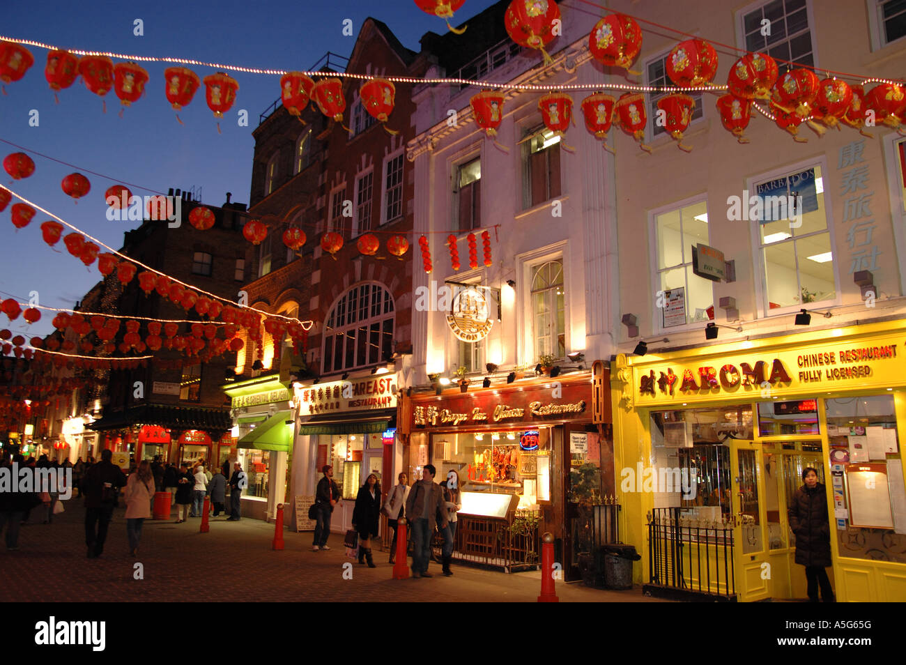 london-chinatown-with-festival-lanterns-at-night-stock-photo-alamy