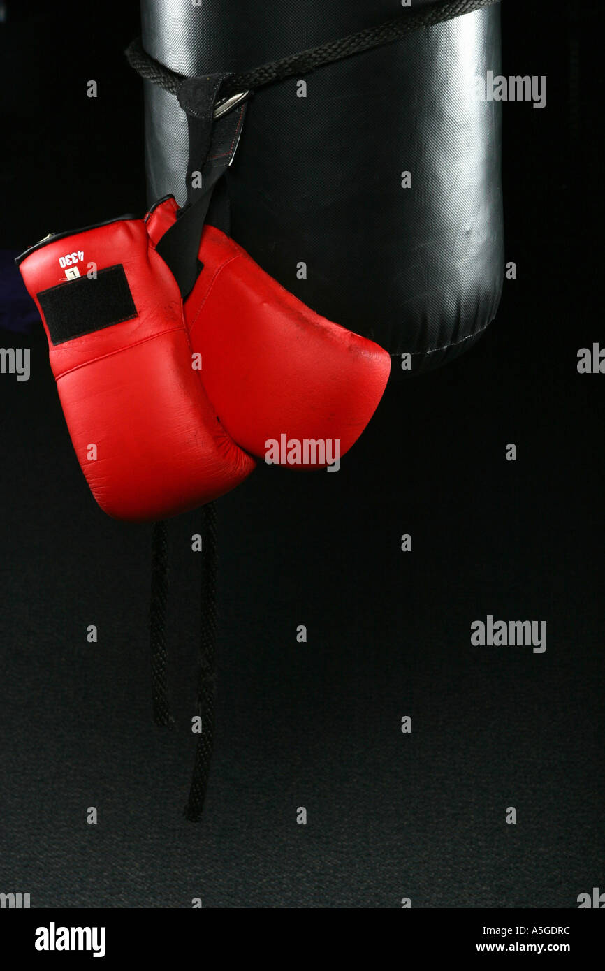 Boxing gloves hanging hires stock photography and images Alamy