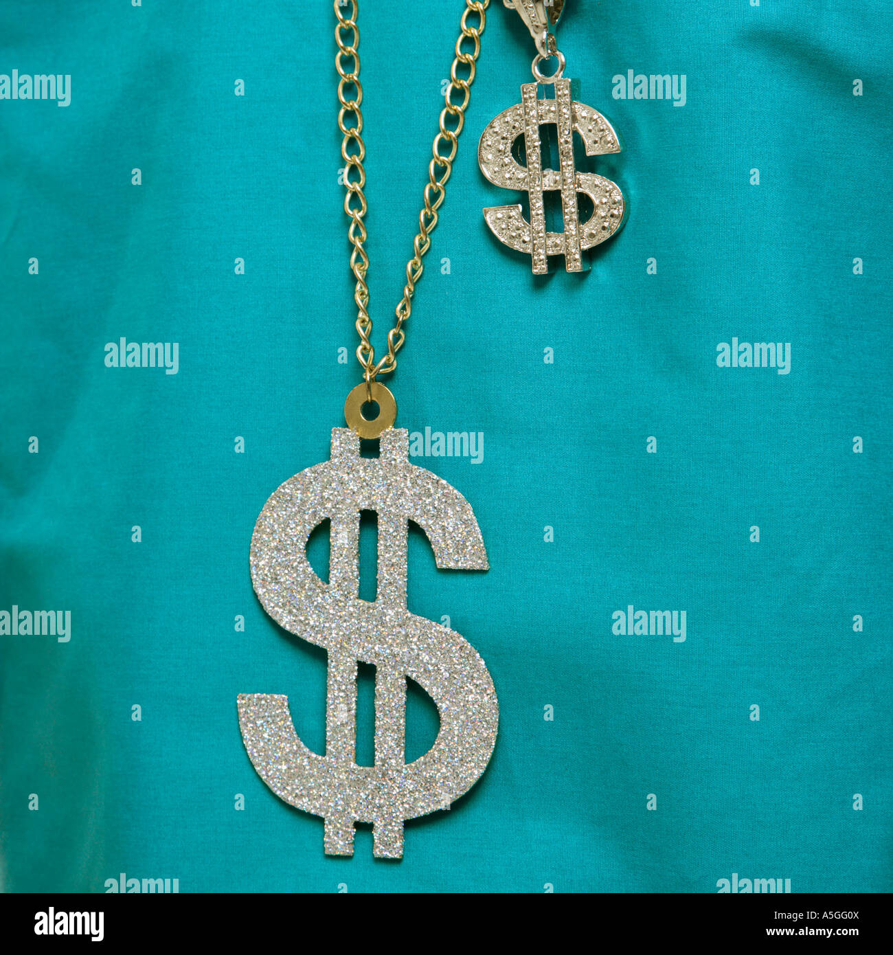 Fake gold dollar sign necklace deals