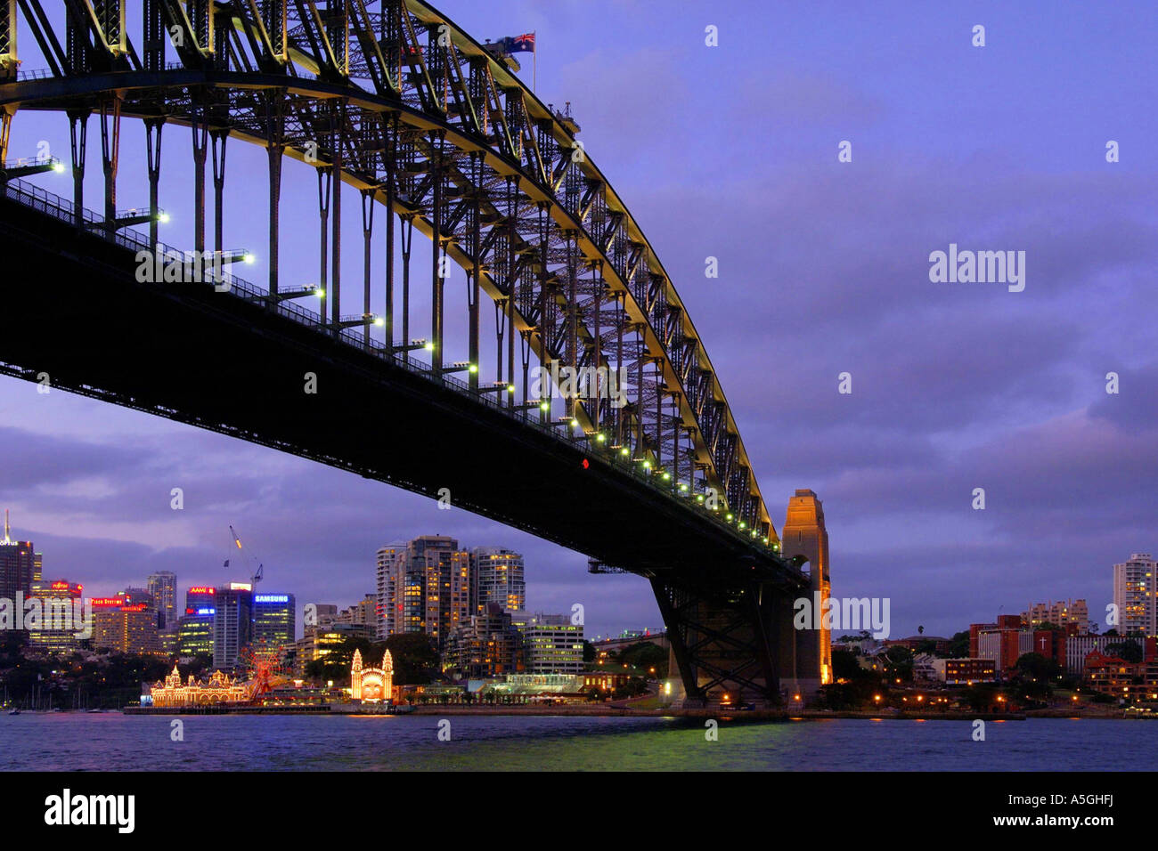 Sydney Harbour Bridge at night, widest longspan bridge in the world, Australia, Sydney Stock