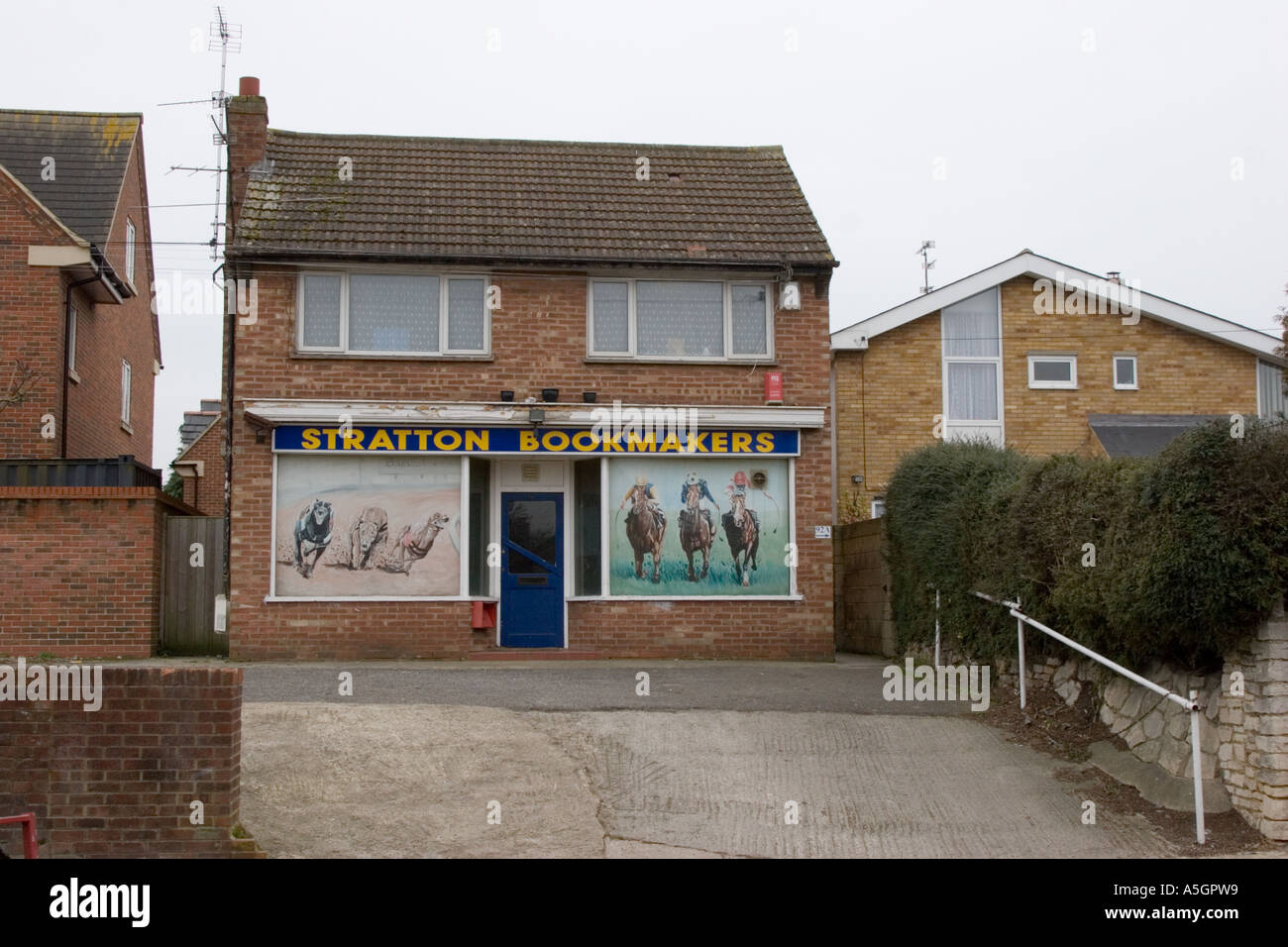 Betting shops in england hi-res stock photography and images - Alamy