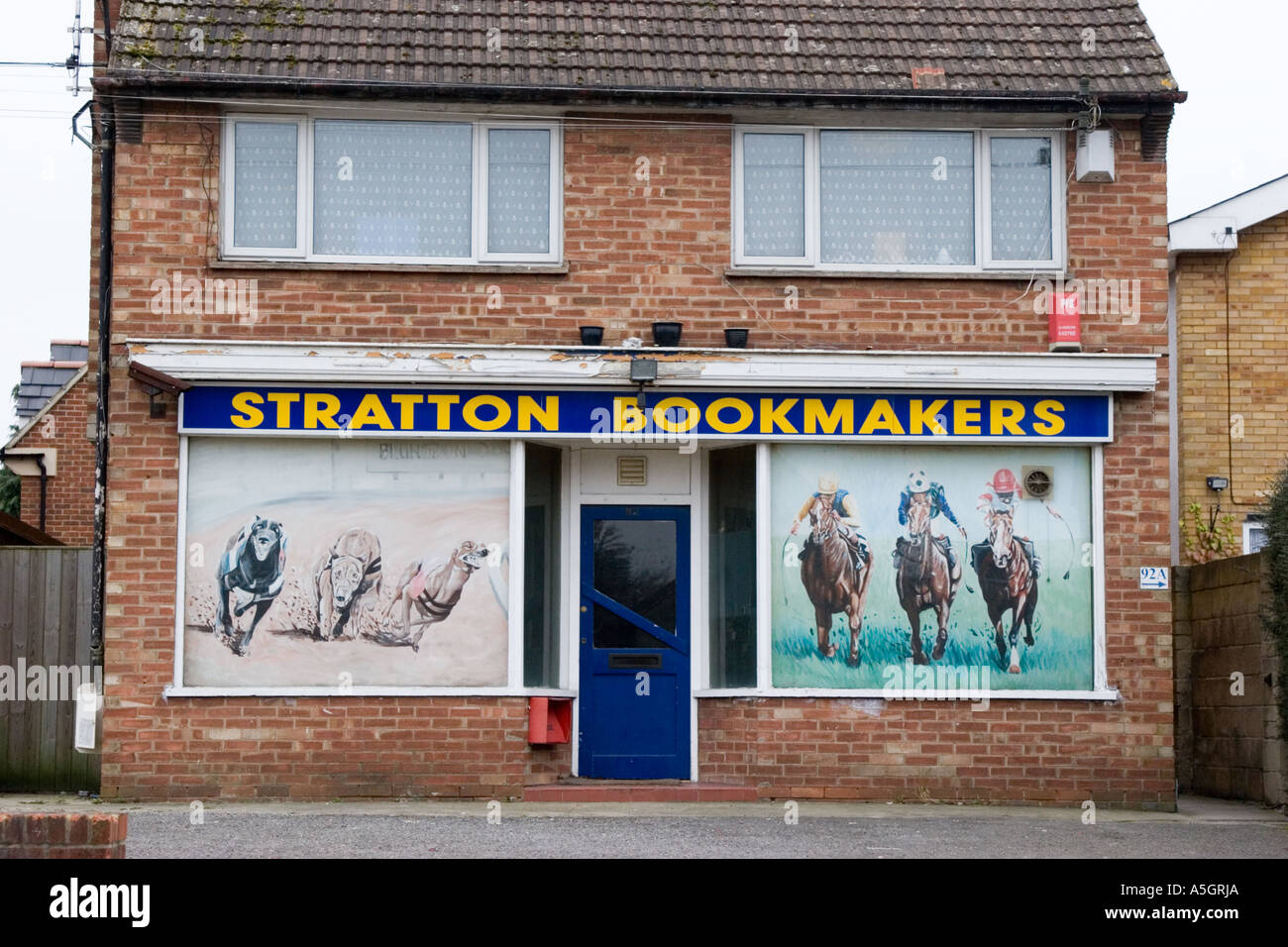 Betting shop shops bookmakers hi-res stock photography and images - Alamy
