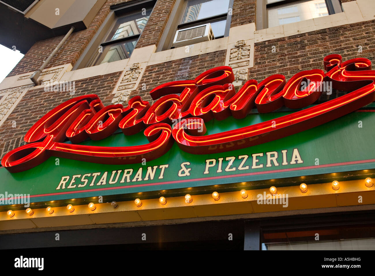 ILLINOIS Chicago Giordanos stuffed pizza restaurant on Rush Street north side Stock Photo