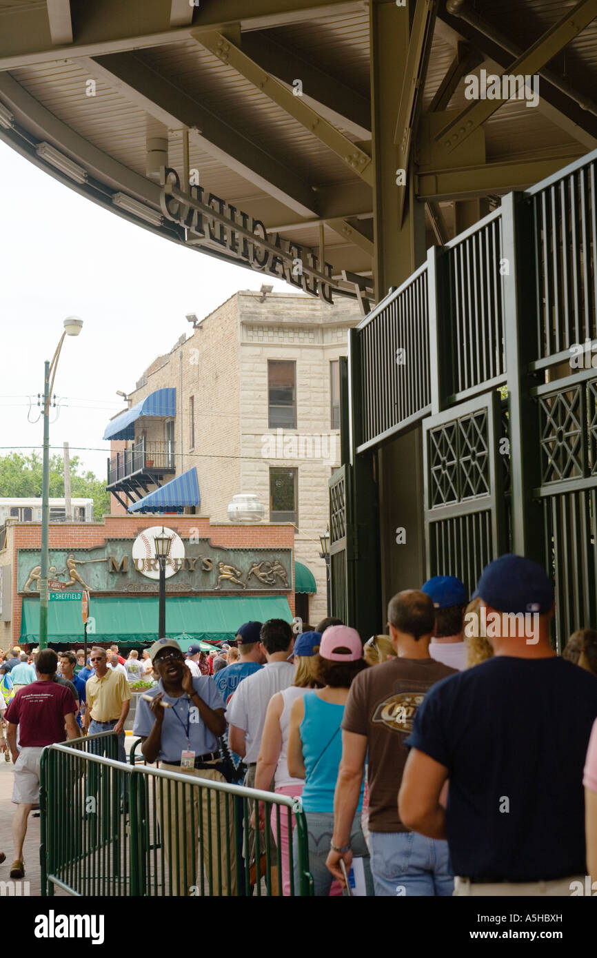SPORTS Chicago Illinois Fans in line to enter bleacher seats gate day