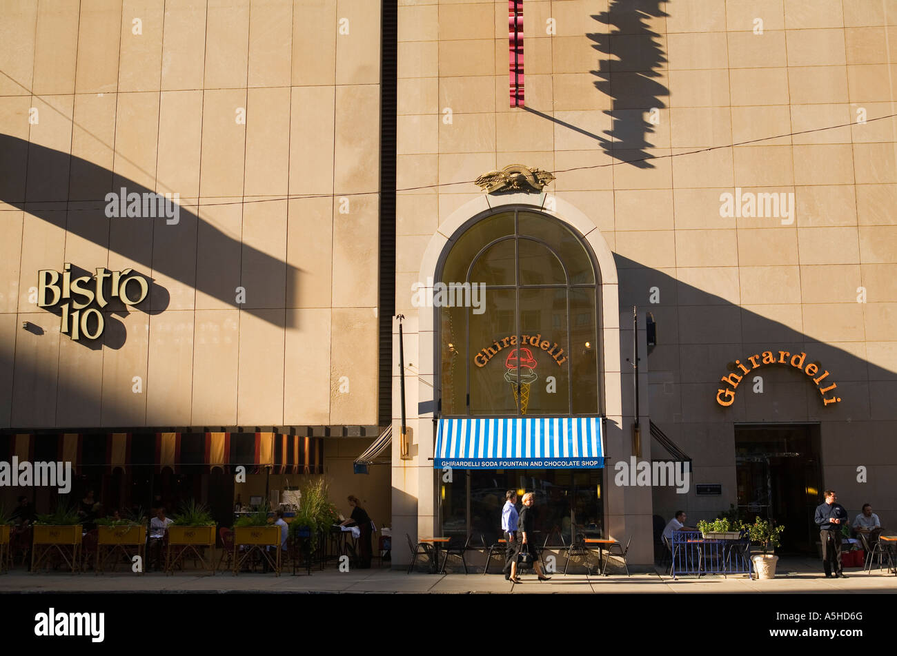 ILLINOIS Chicago Ghirardelli Chocolate and Ice Cream shop exterior
