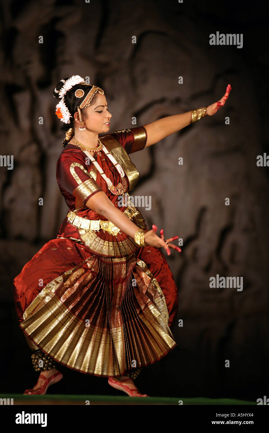 Bharatanatyam Group Dance | Whatshapp Bengaluru