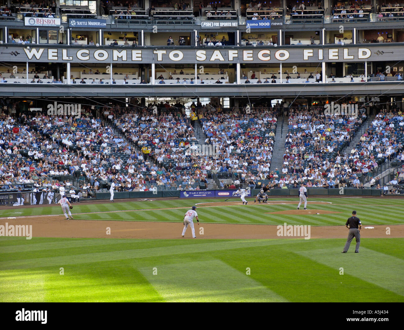 Major league baseball game between Cleveland Indians and Seattle