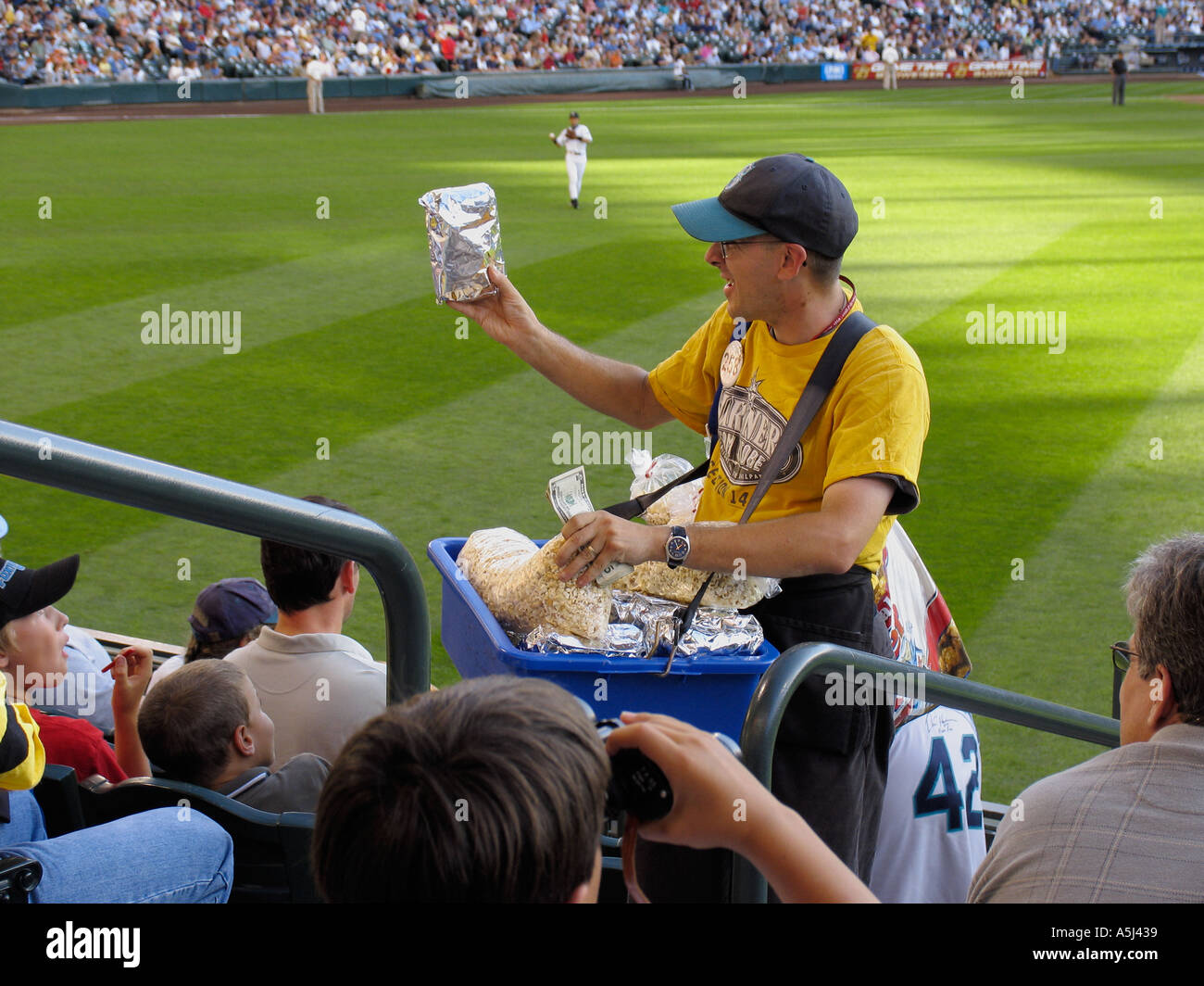 Vendor baseball game hires stock photography and images Alamy