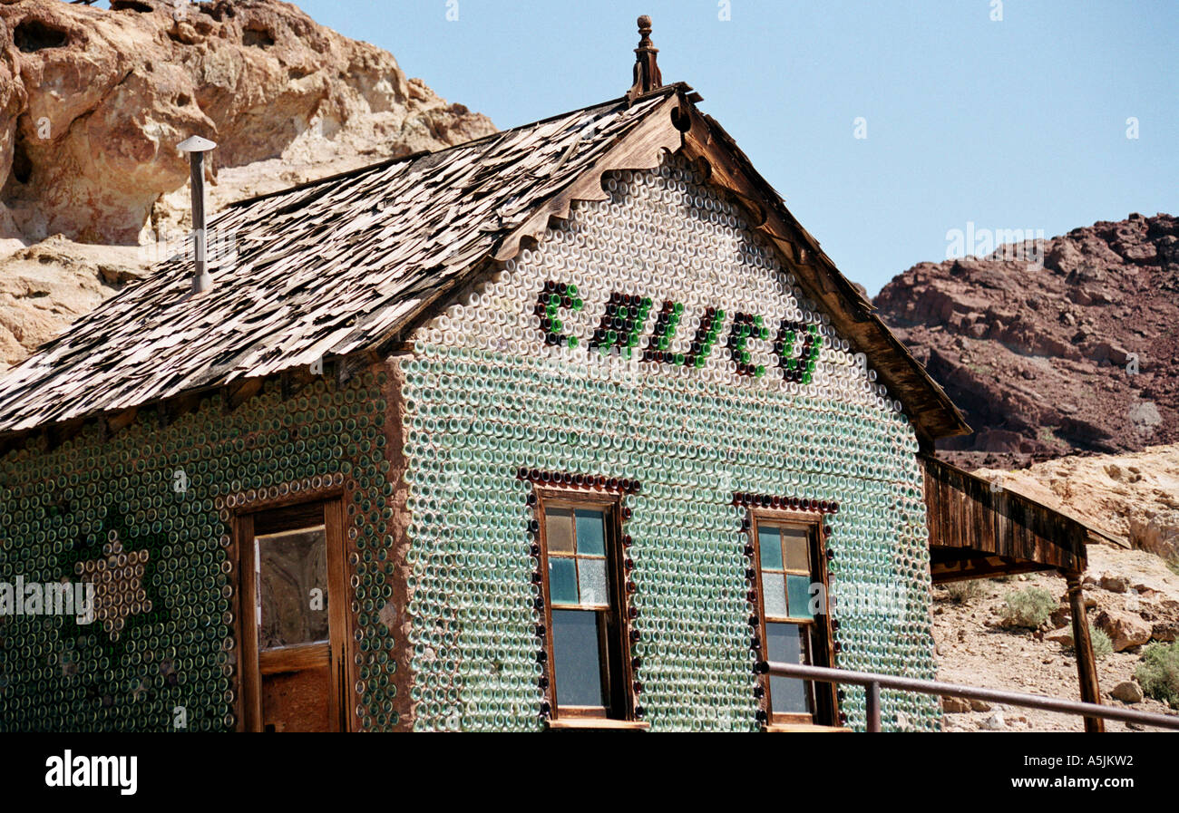 Calico house hi-res stock photography and images - Alamy