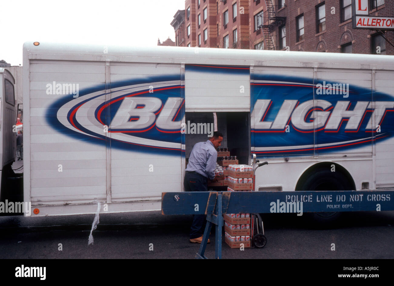 Budweiser beer delivery truck usa hires stock photography and images