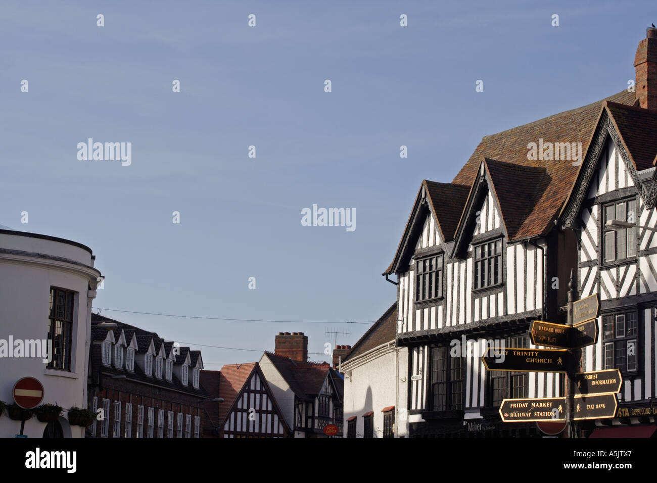 Street architecture, Stratford upon Avon Stock Photo Alamy