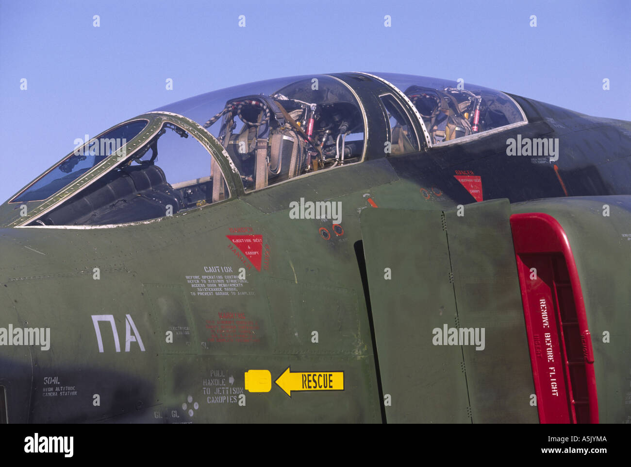 f4 phantom cockpit video